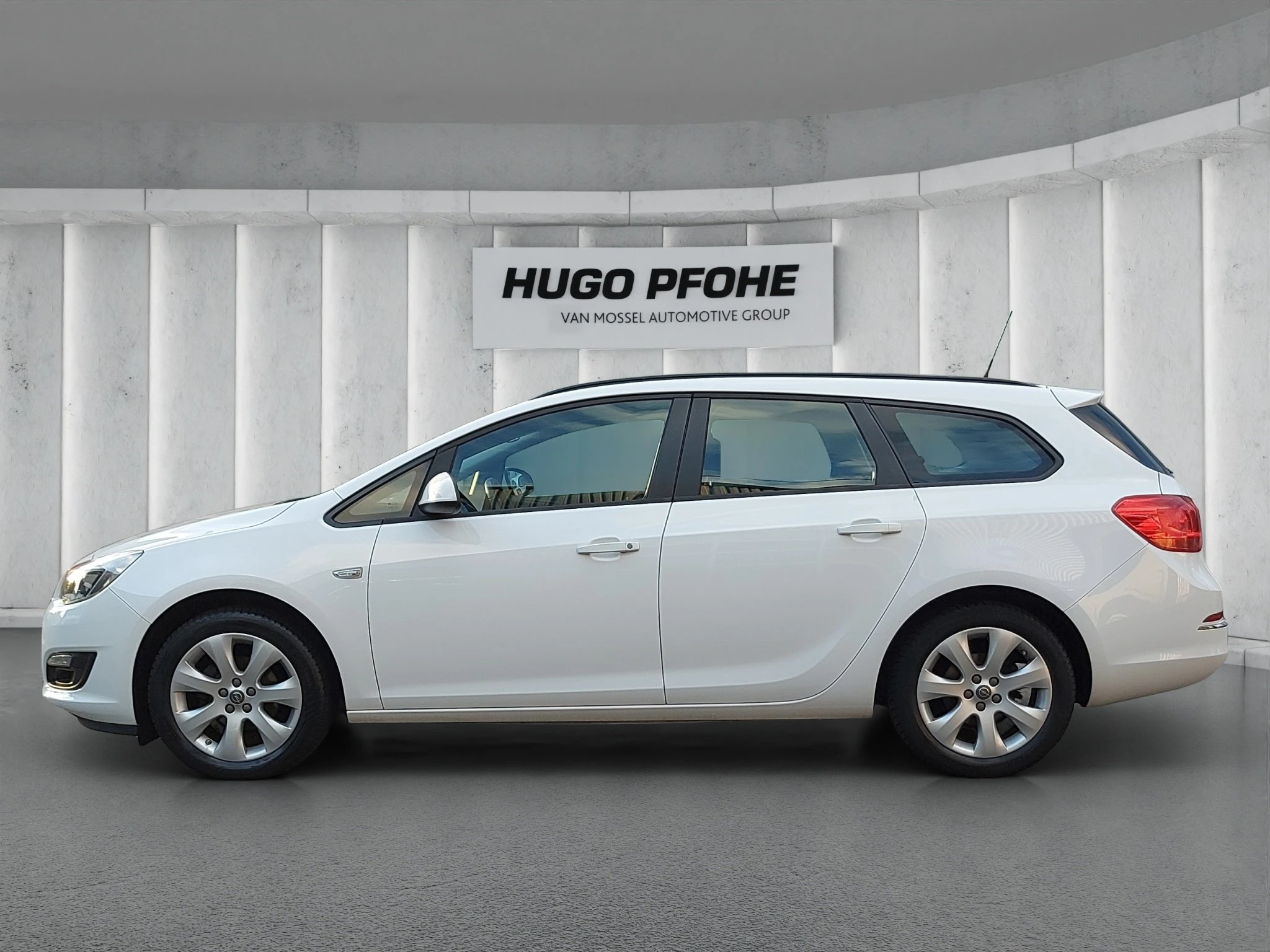 Opel-Astra-image-1