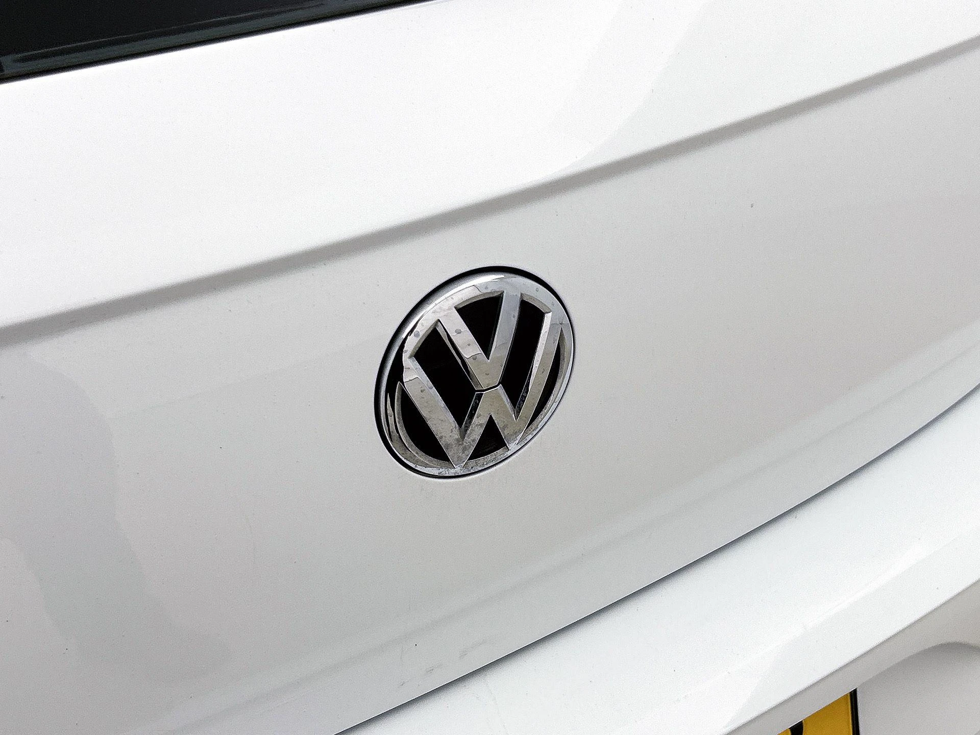Volkswagen-Polo-image-20