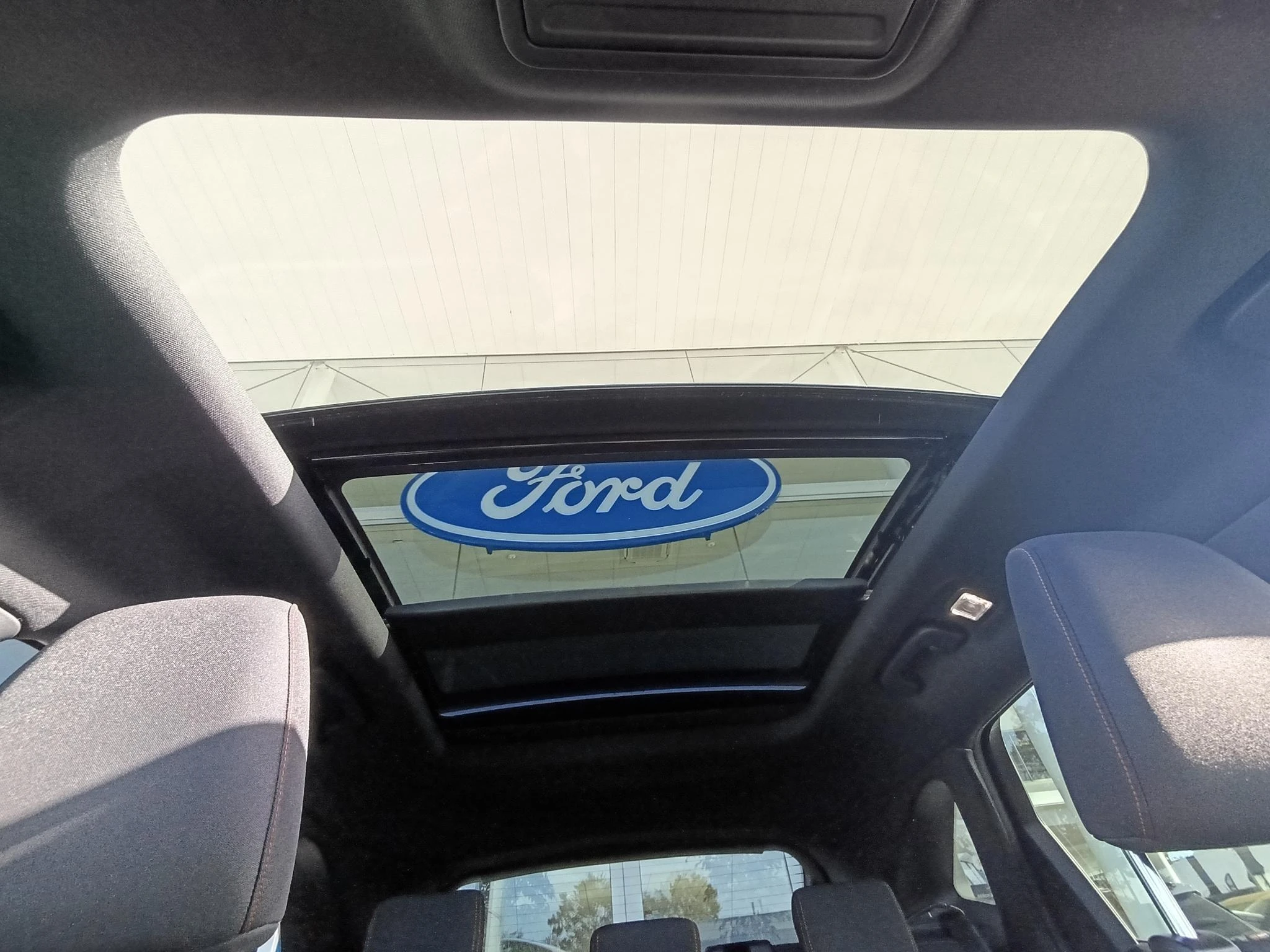 Ford-Kuga-image-15