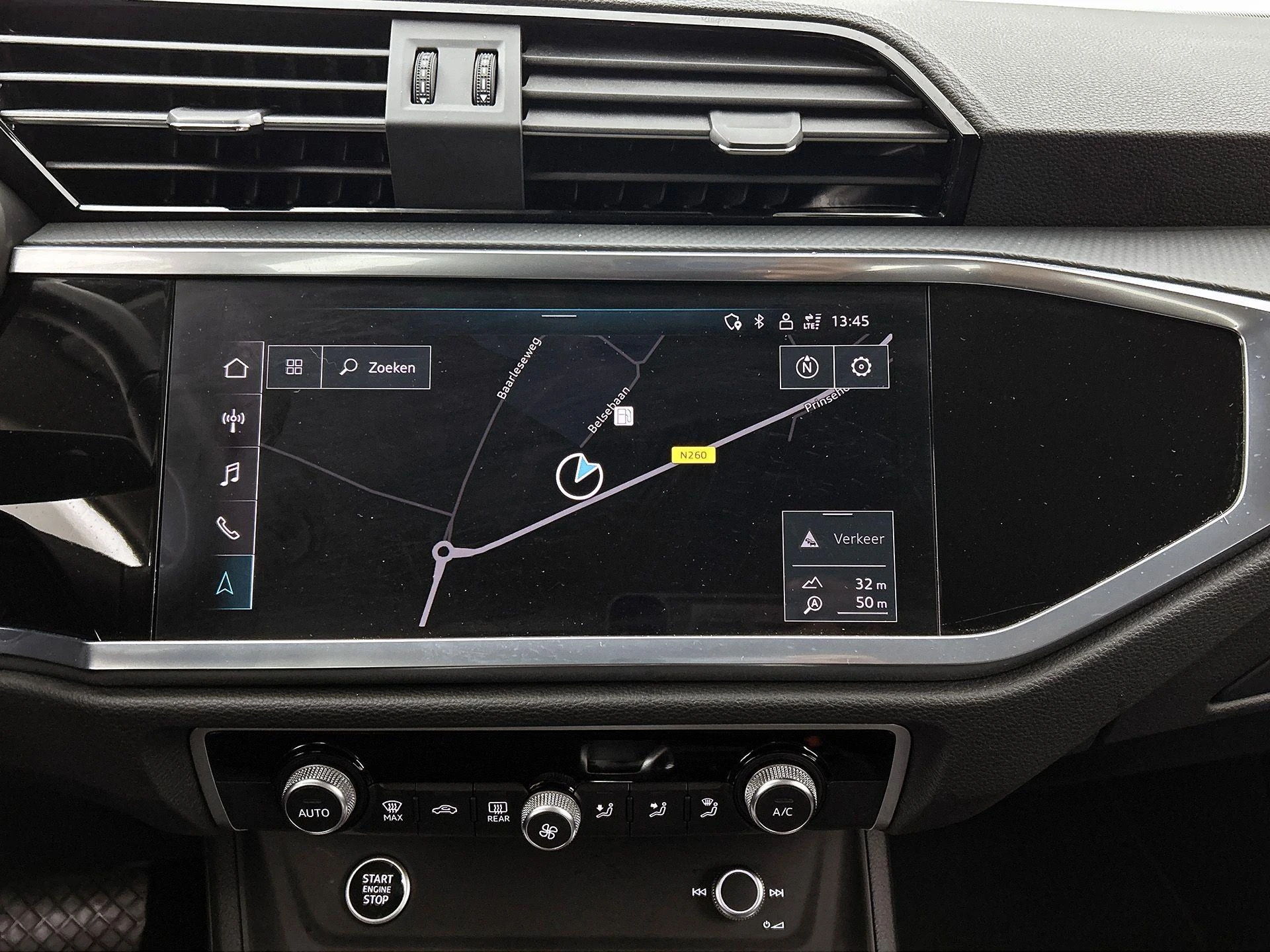 Audi-Q3-image-23