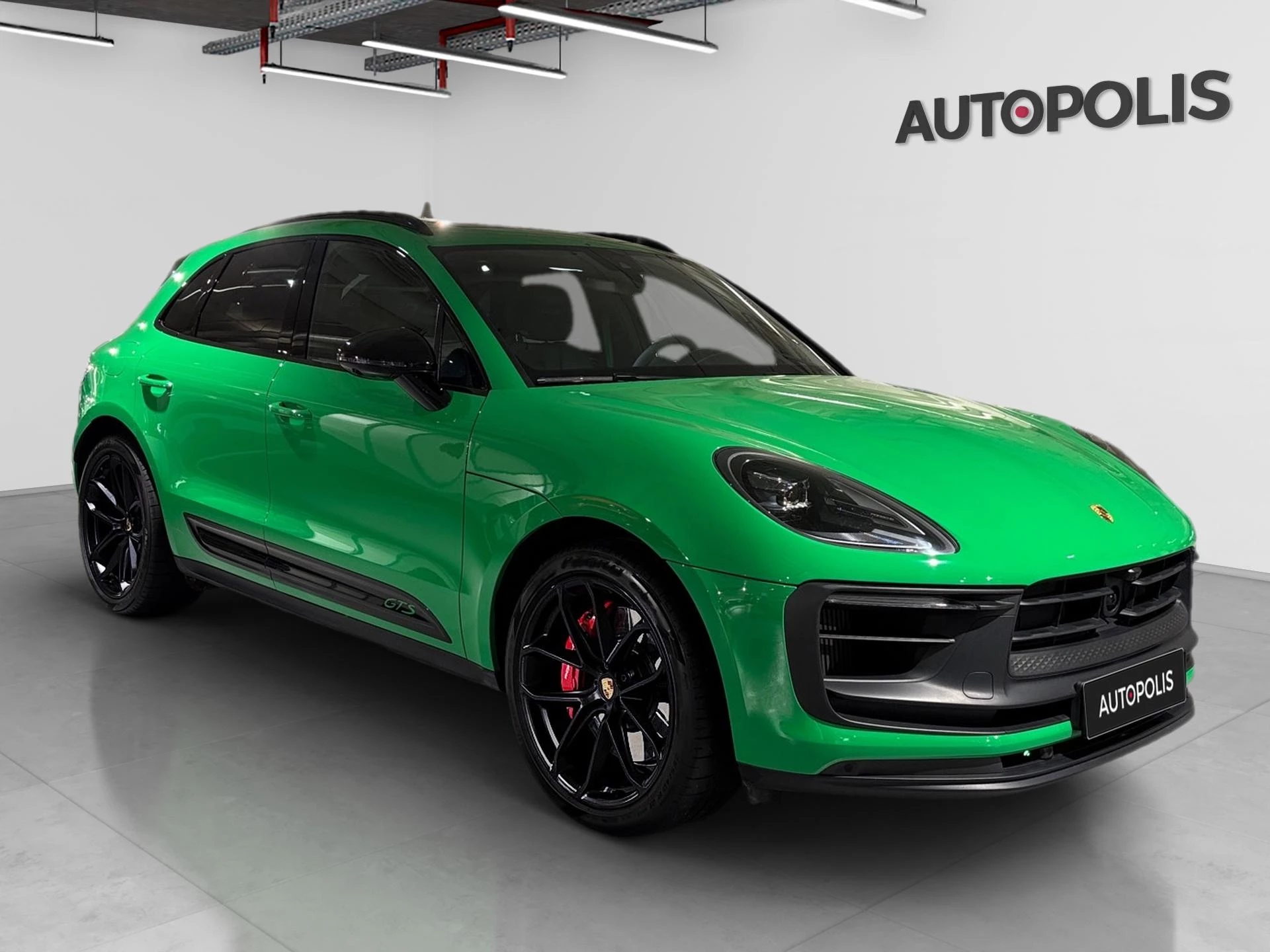 Porsche-Macan-image-14