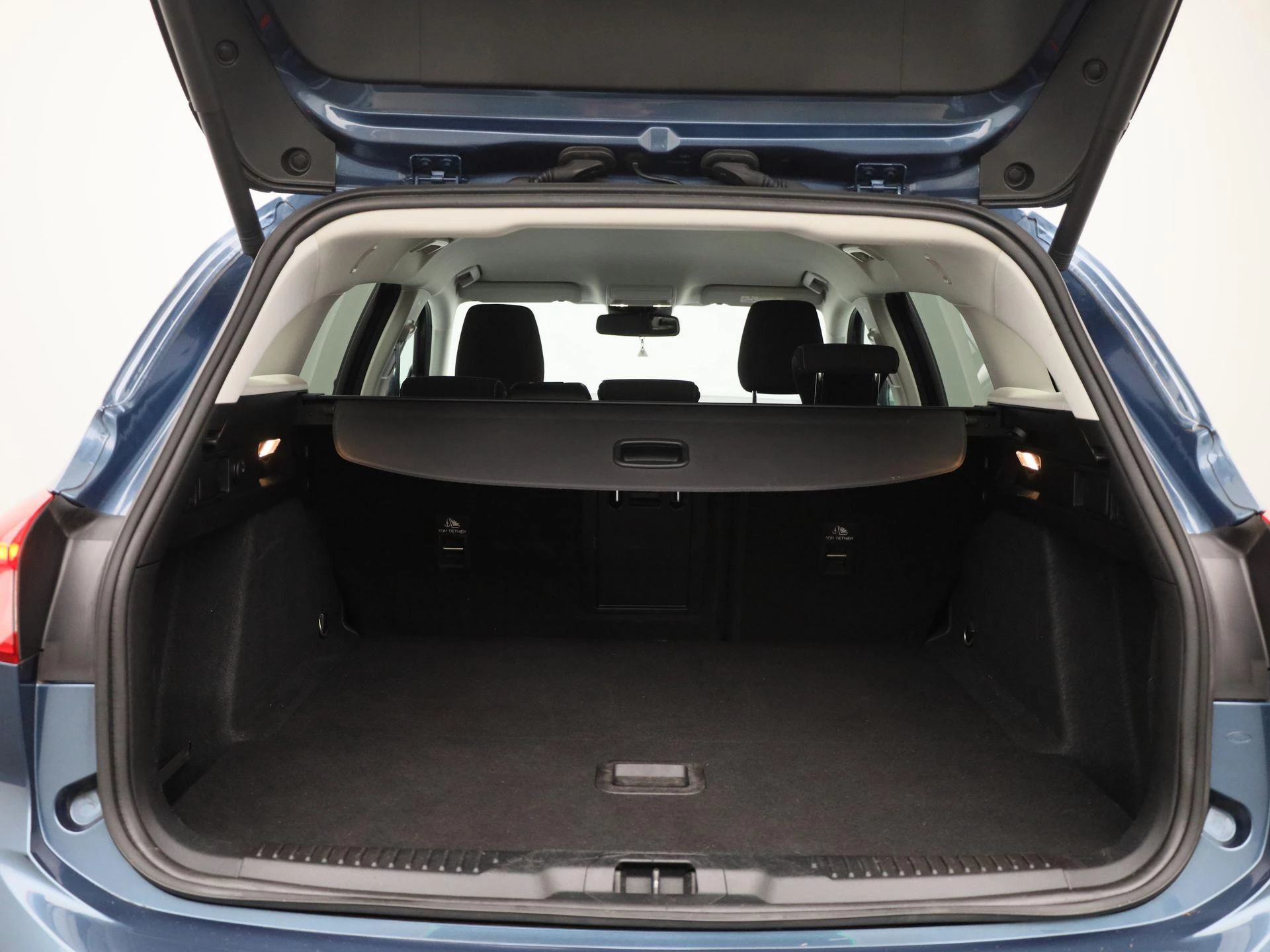Ford Focus Wagon 1.0 EcoBoost Titanium X Business