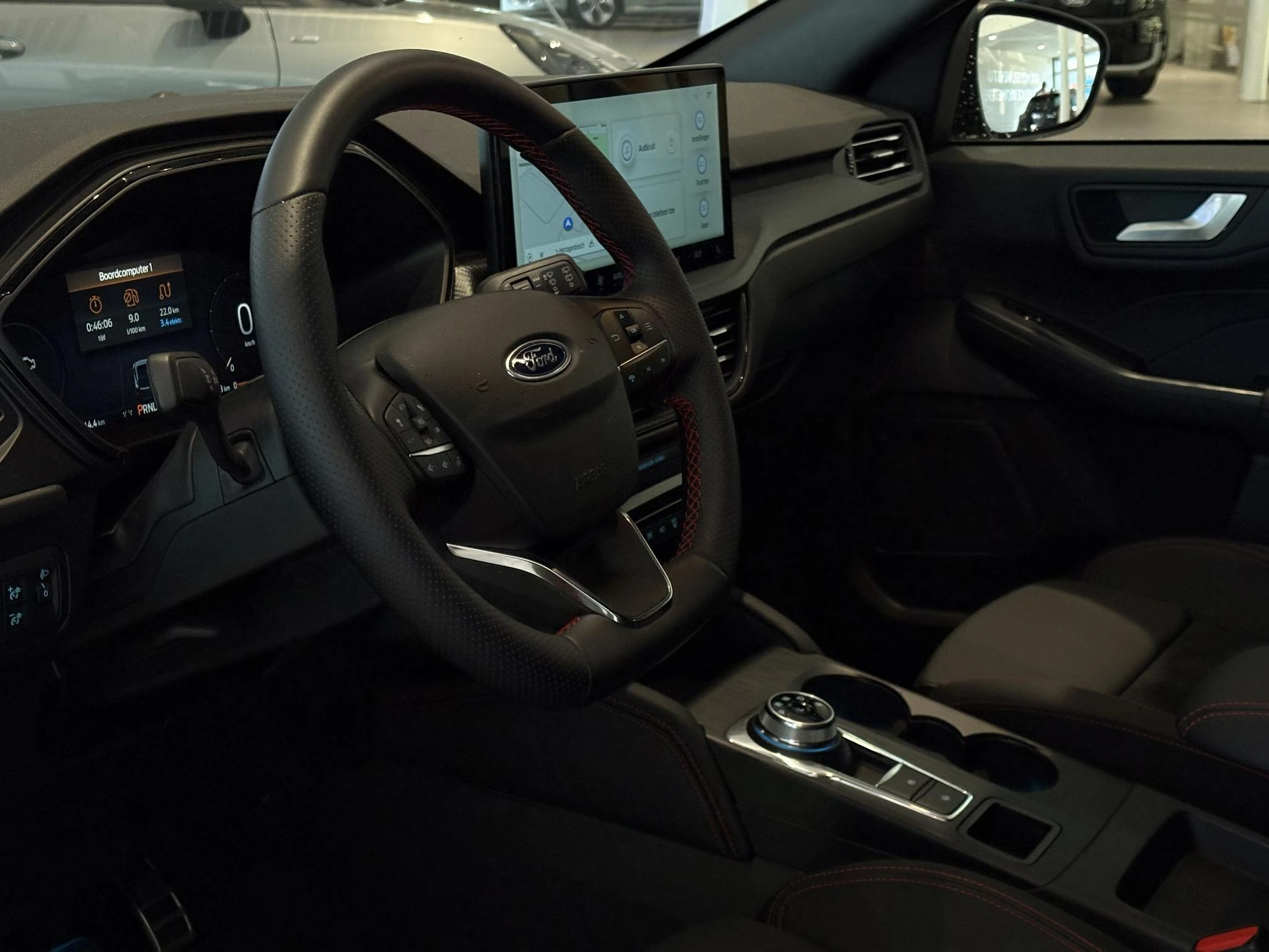 Ford-Kuga-image-11