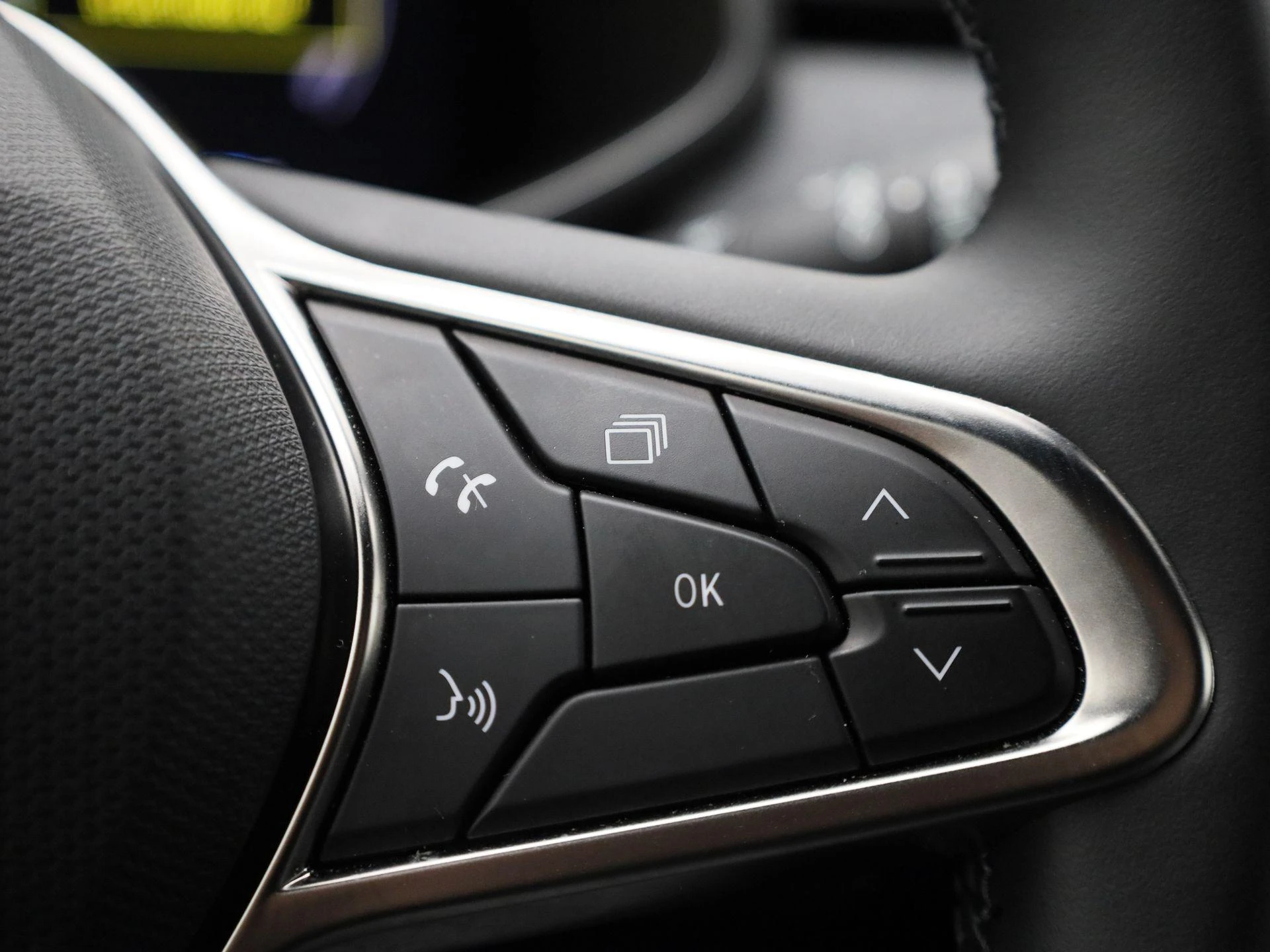 Renault-Clio-image-26