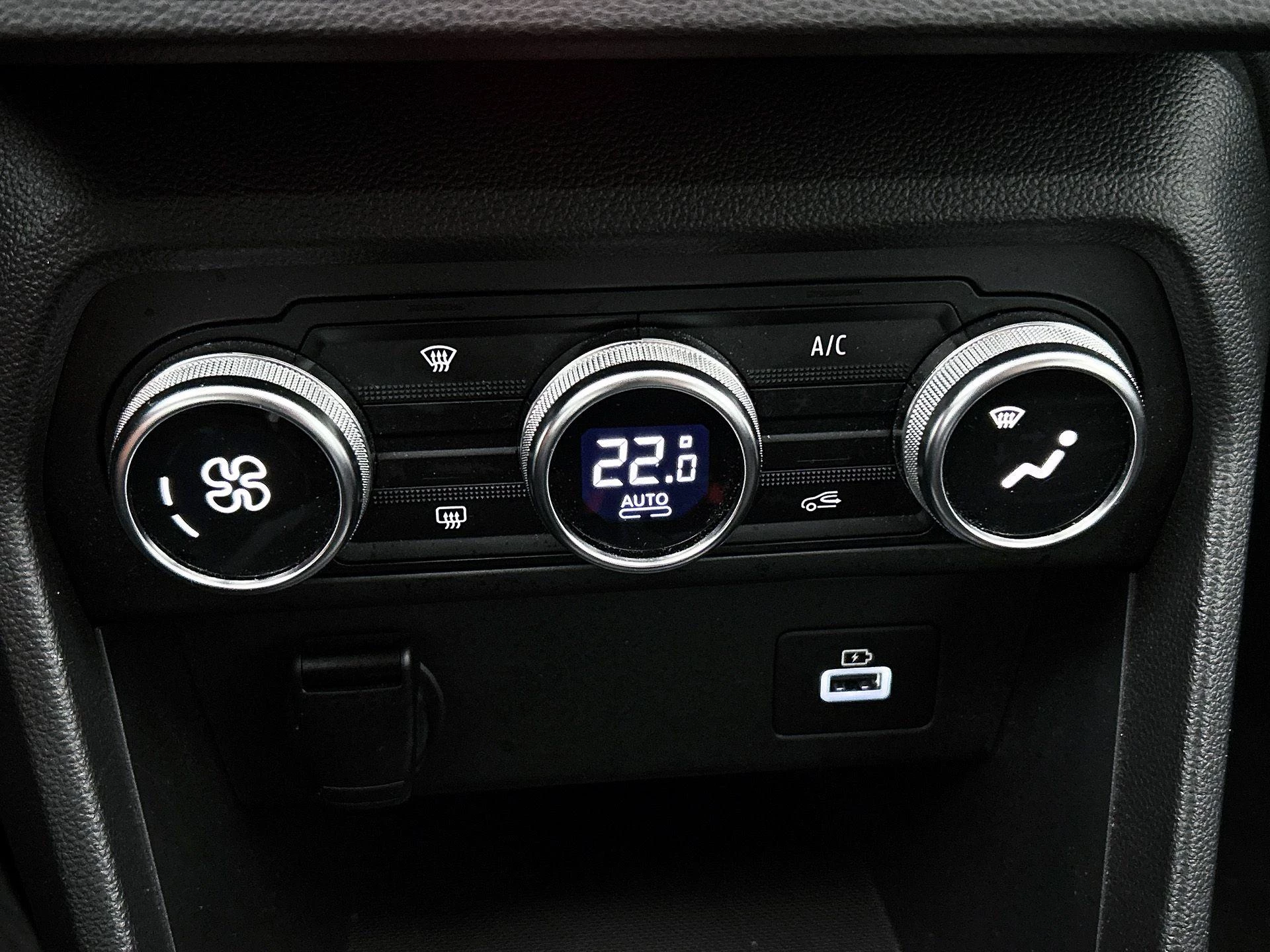 Dacia-Sandero Stepway-image-22