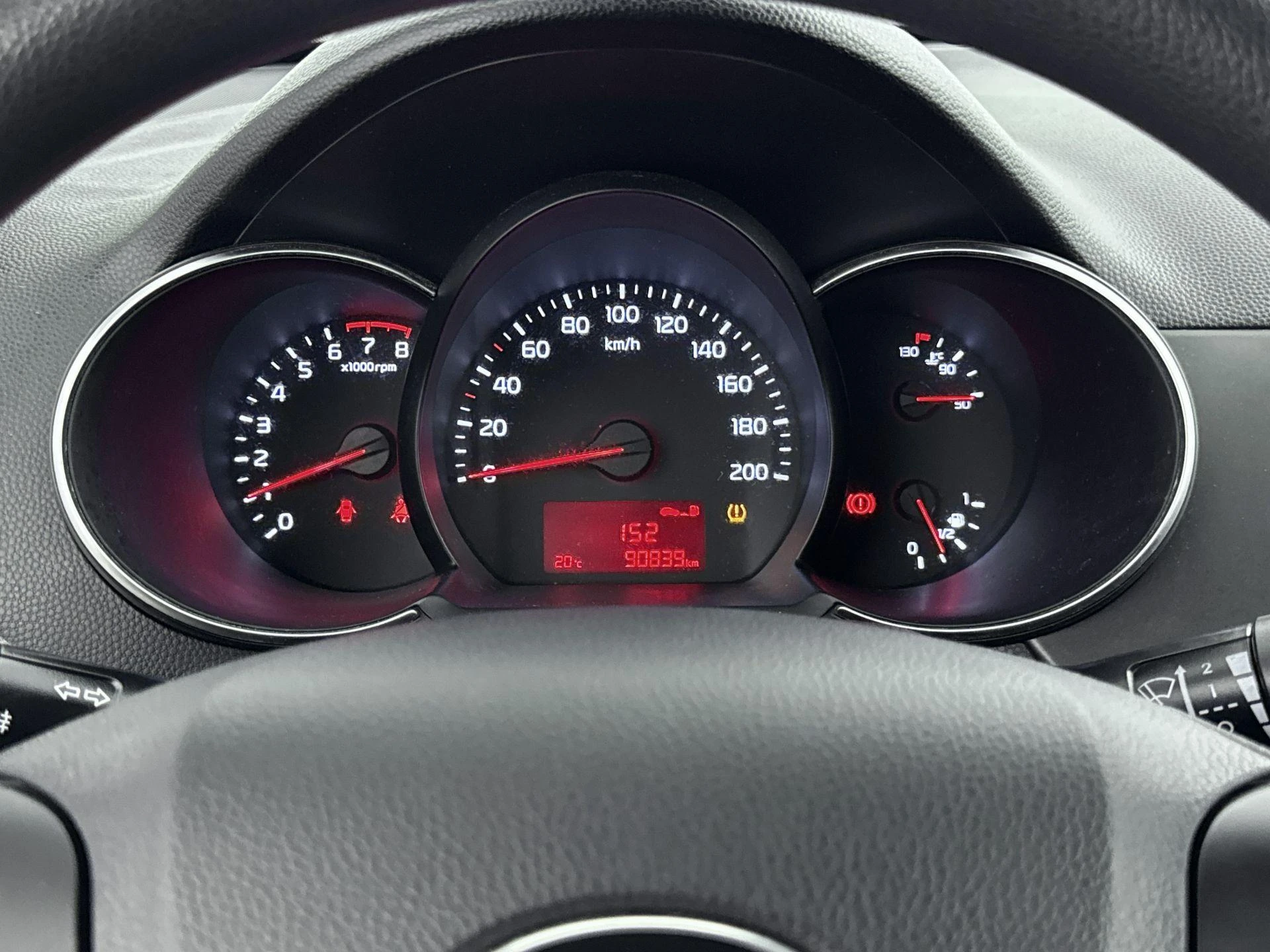 Kia-Picanto-image-8