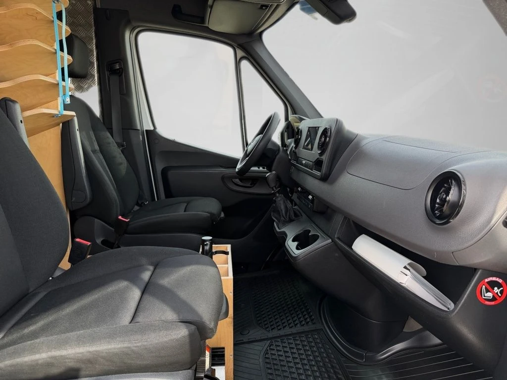Mercedes-Benz-Sprinter 314-image-10