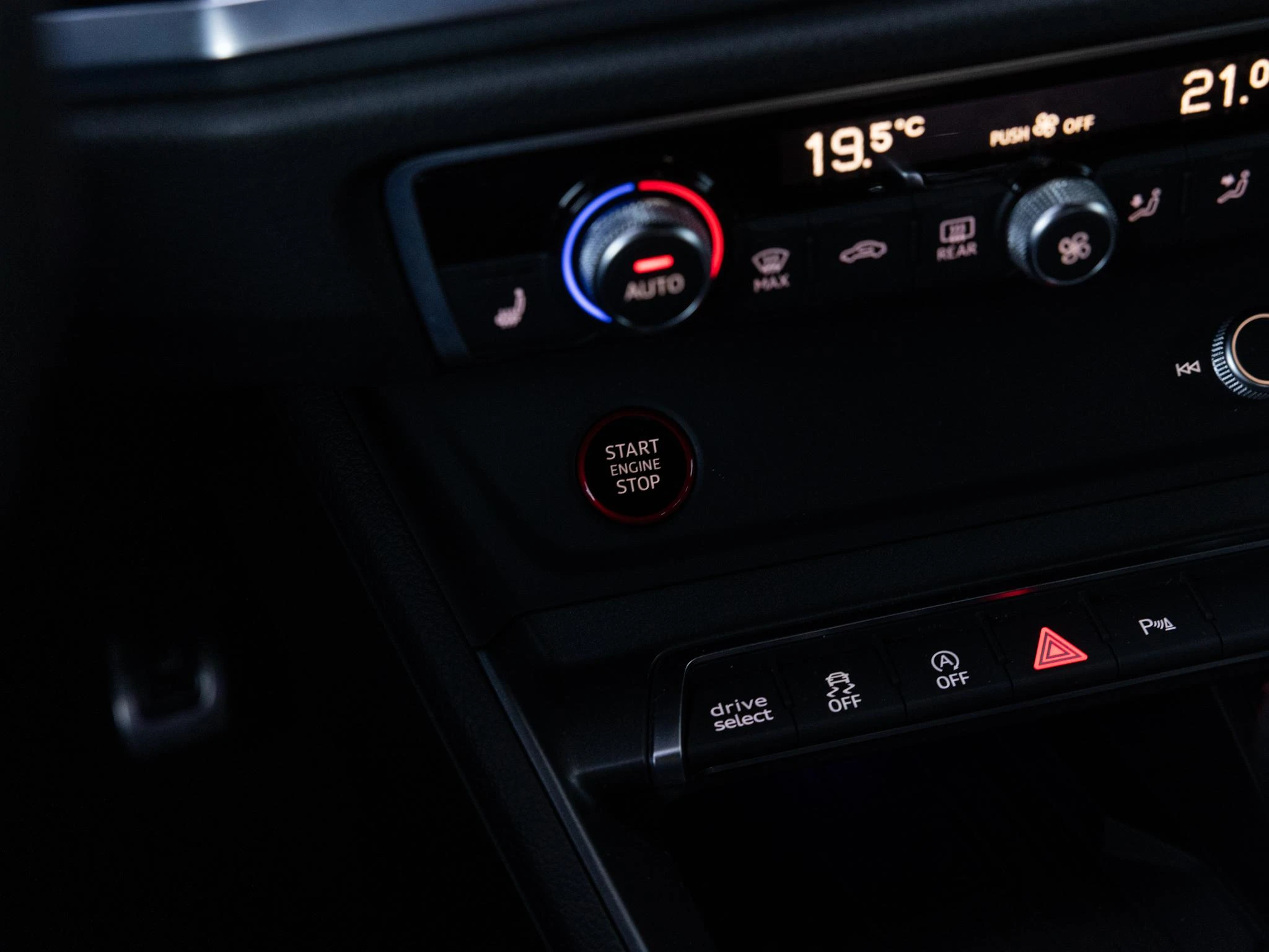 Audi-RSQ3-image-53