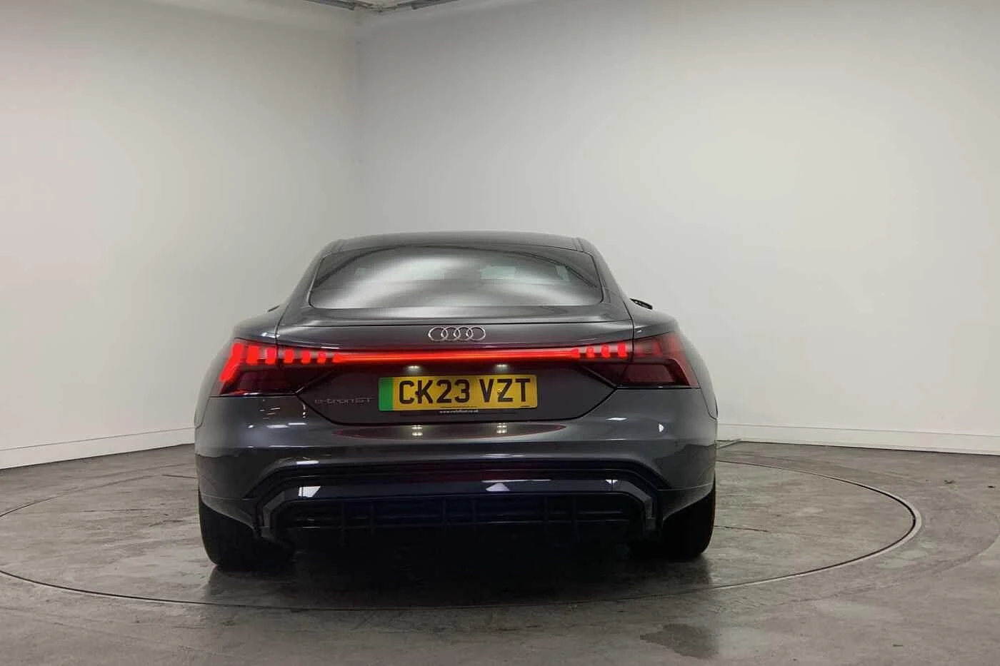 Audi-e-tron-image-10
