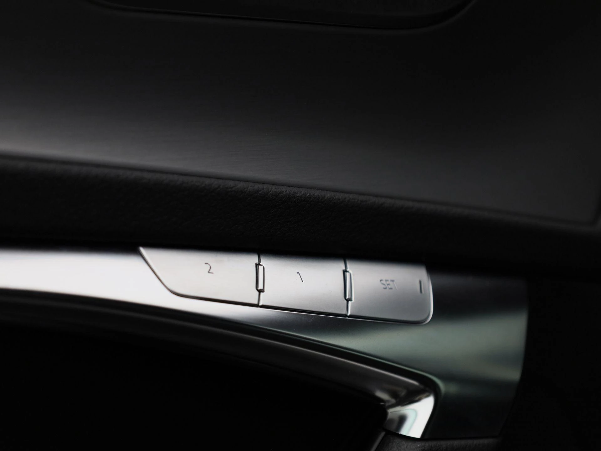 Audi-A6-image-35