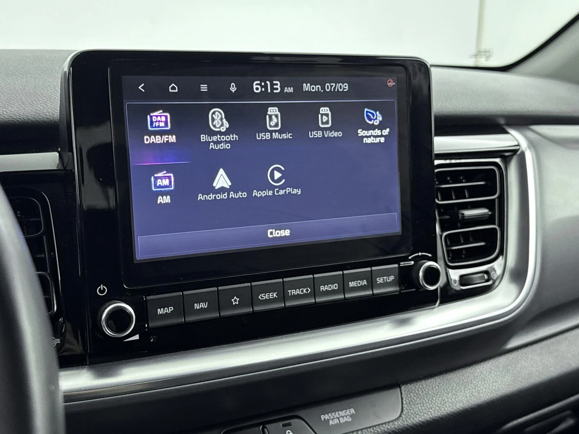 Kia-Stonic-image-11