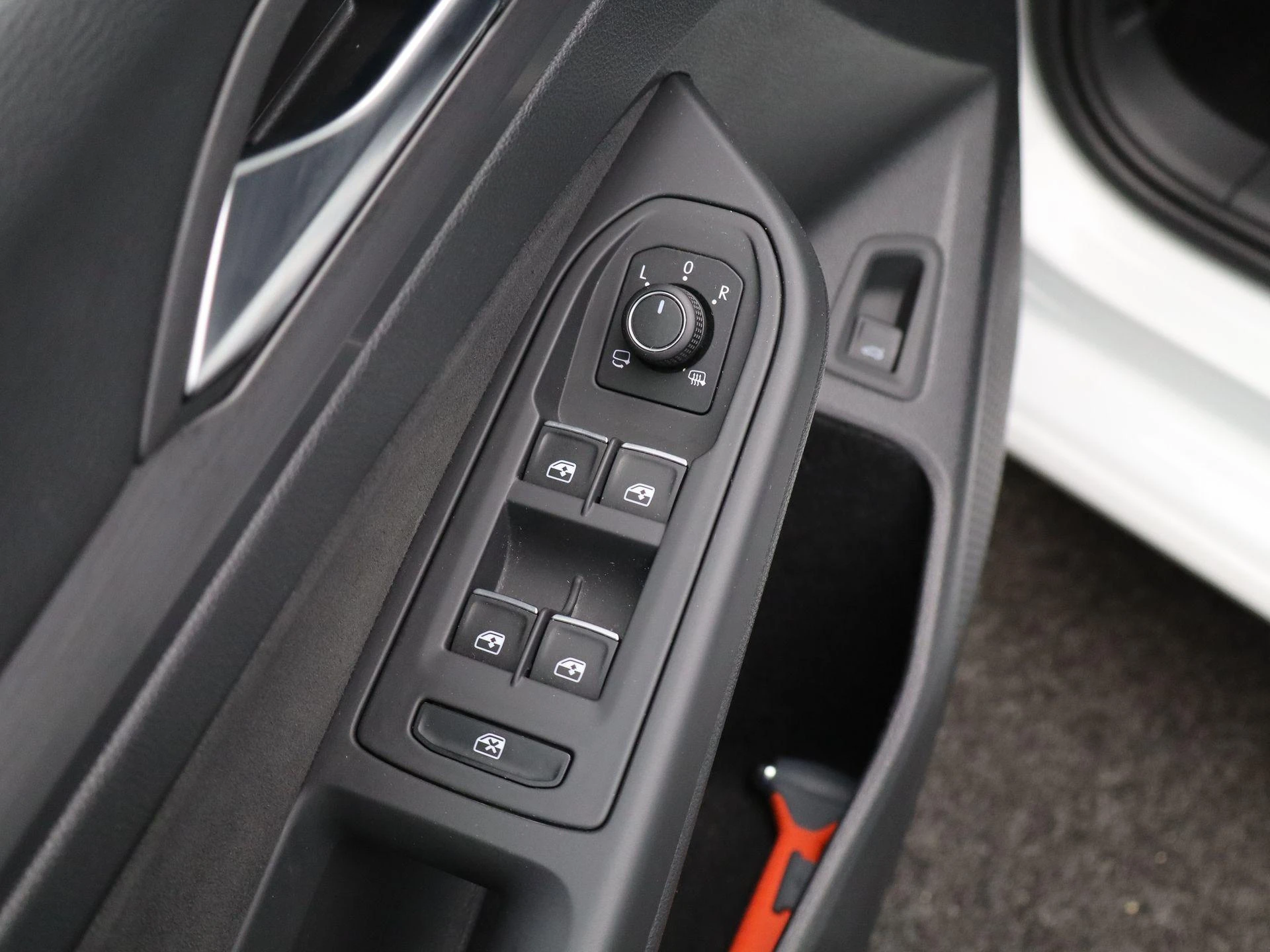 Volkswagen Golf Variant 1.5 eTSI R-Line Business