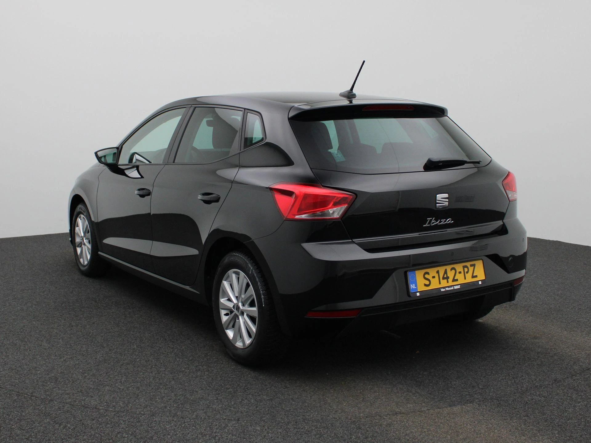 SEAT-Ibiza-image-1
