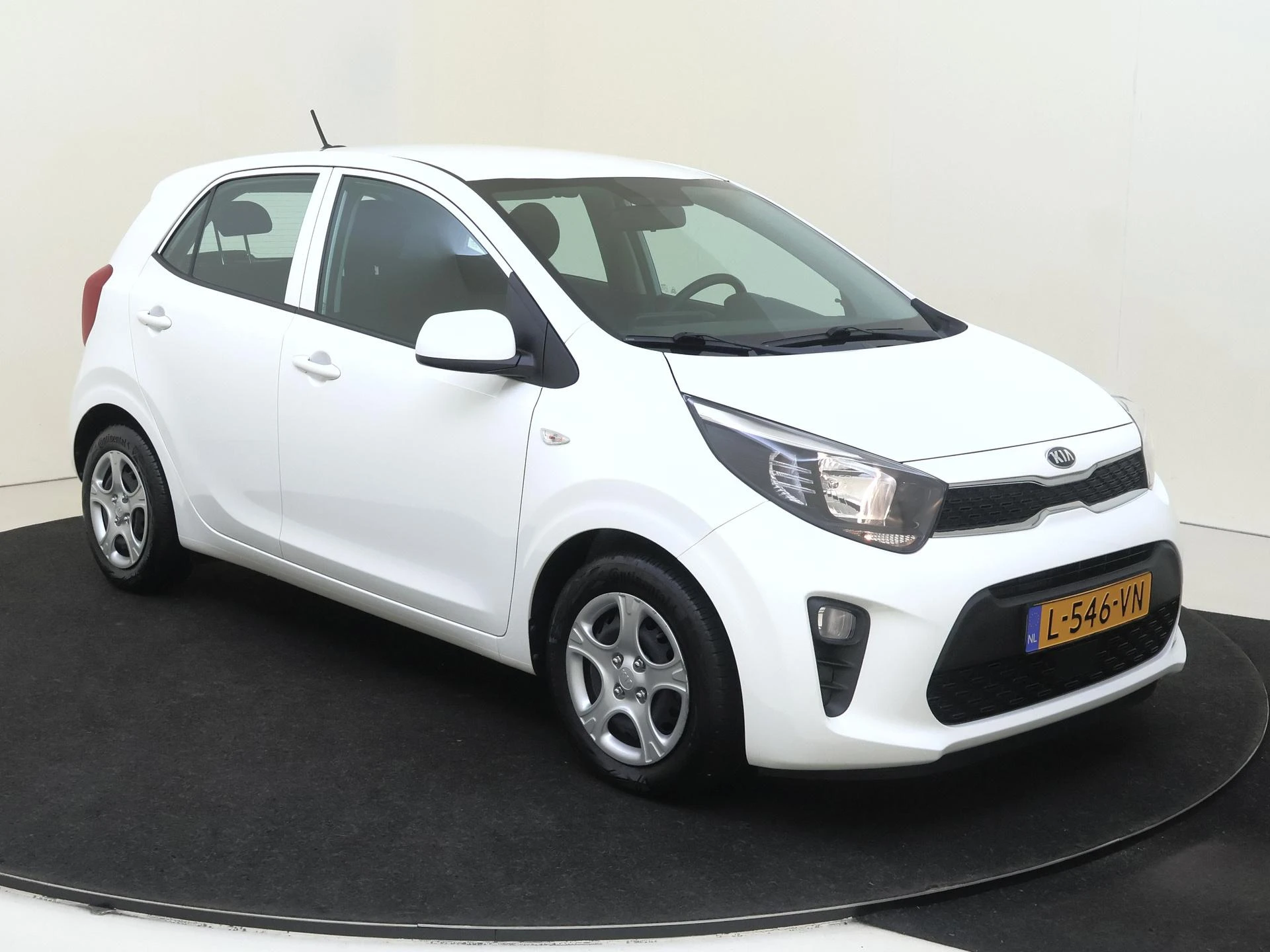 Kia-Picanto-image-1