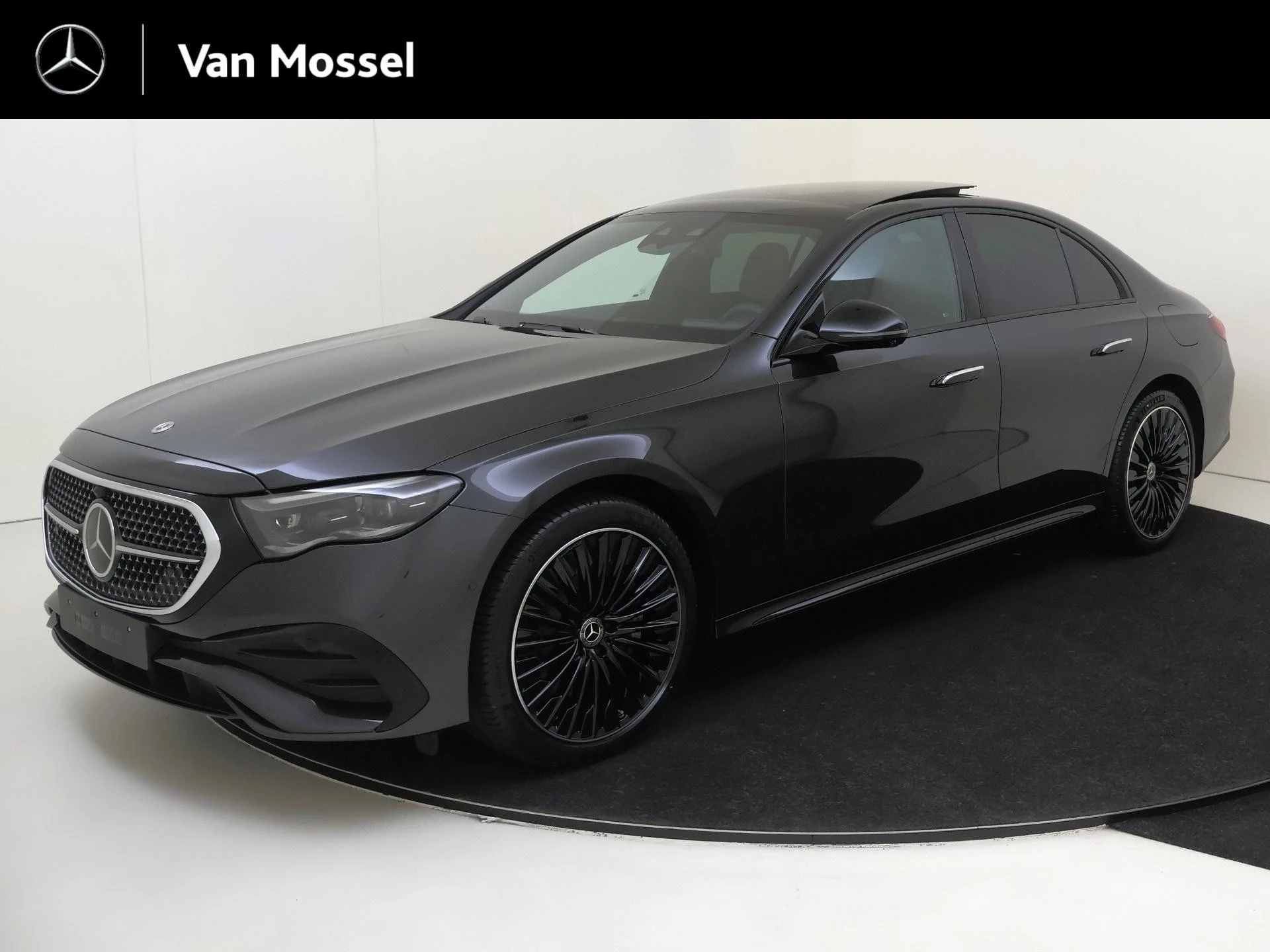 Mercedes-Benz-E-Klasse-image-0