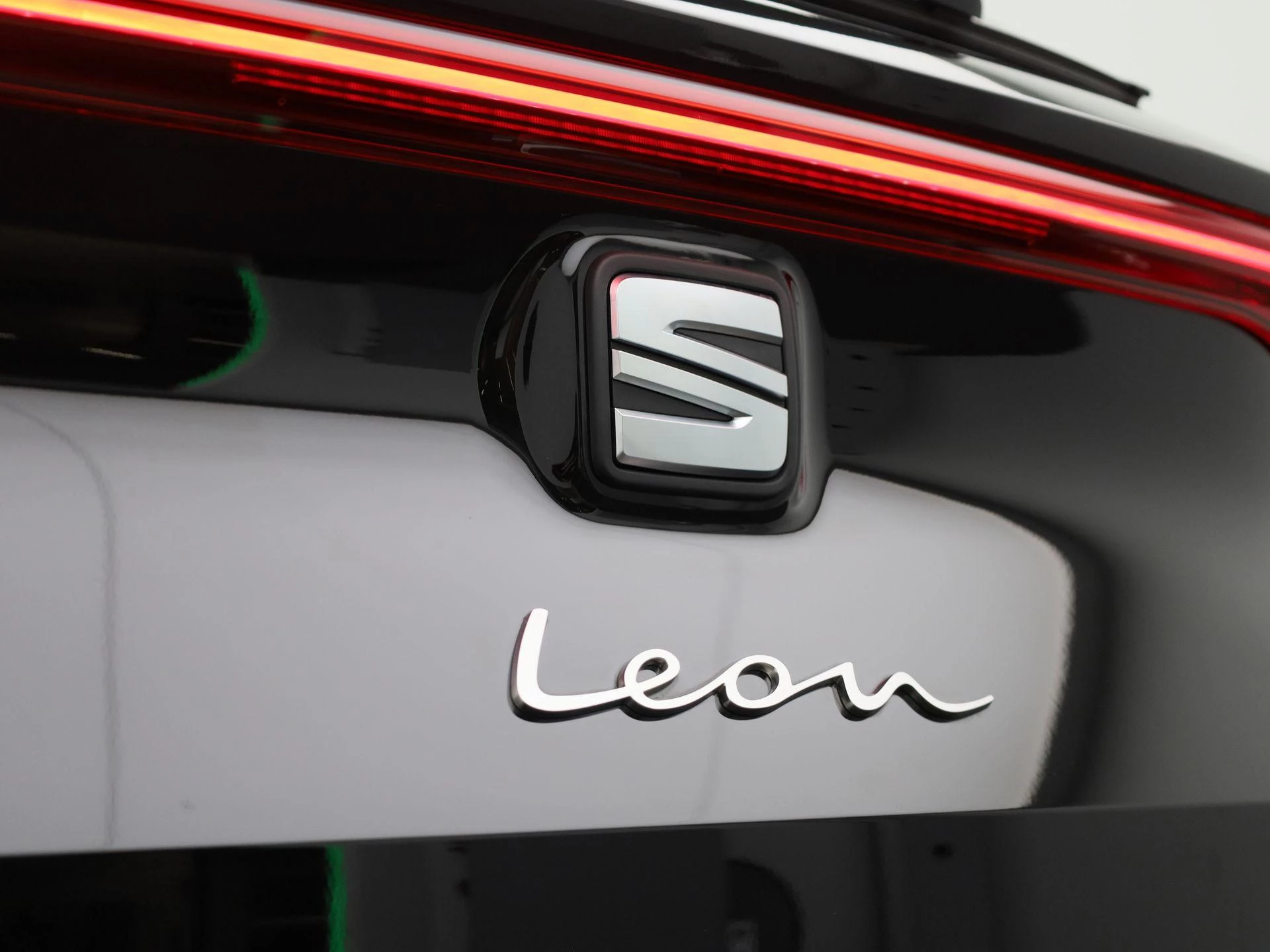 SEAT Leon Sportstourer 1.5 TSI e-Hybrid FR Business