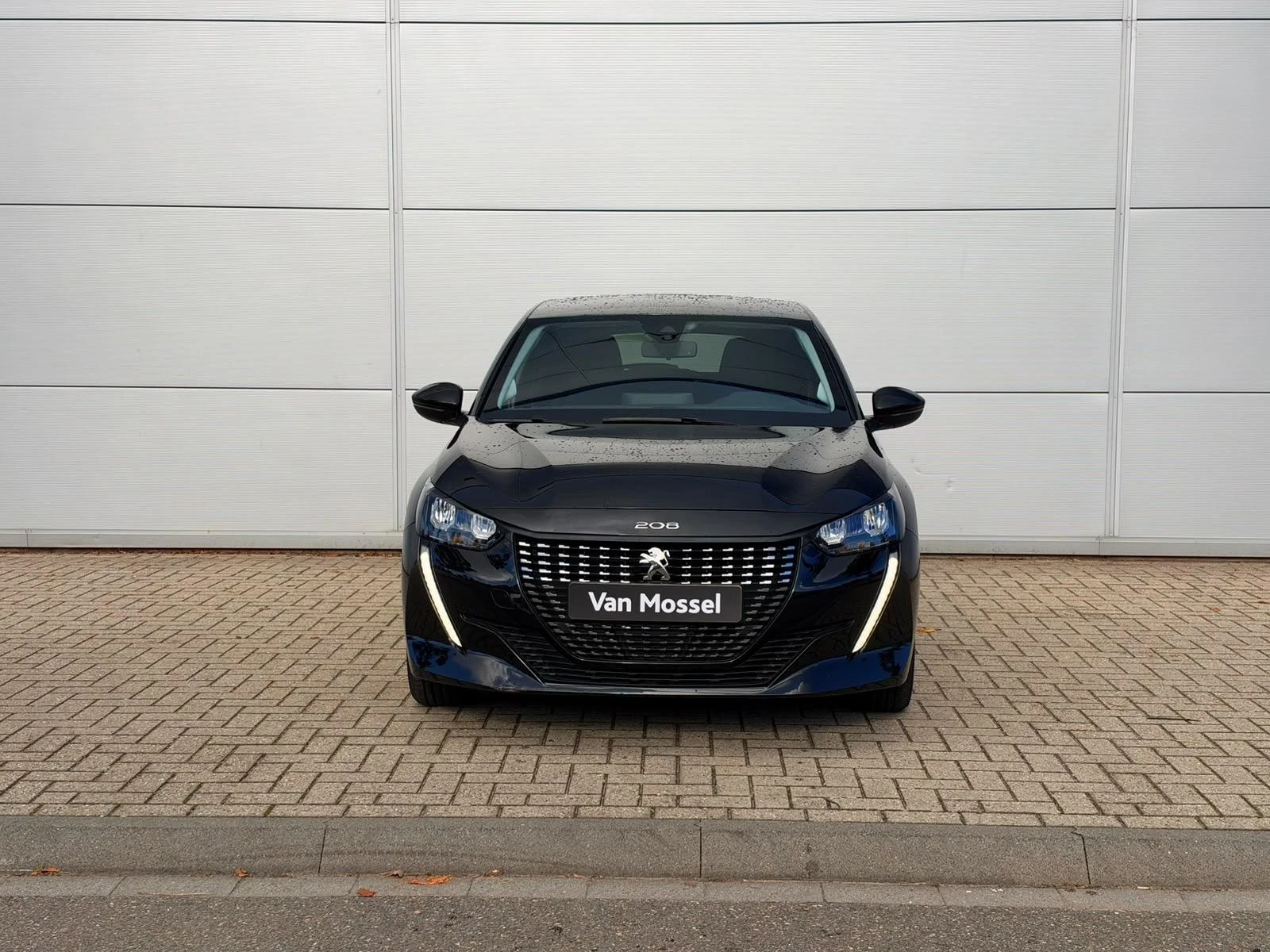Peugeot-208-image-8