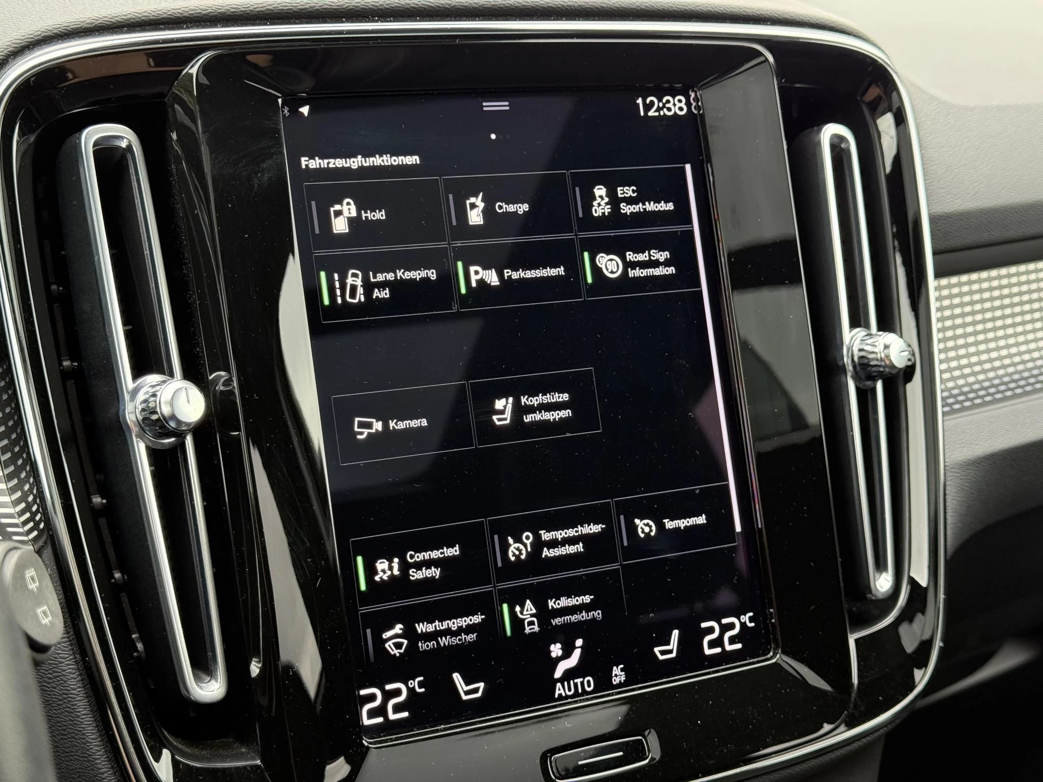 Volvo XC40 T5 Recharge R-Design