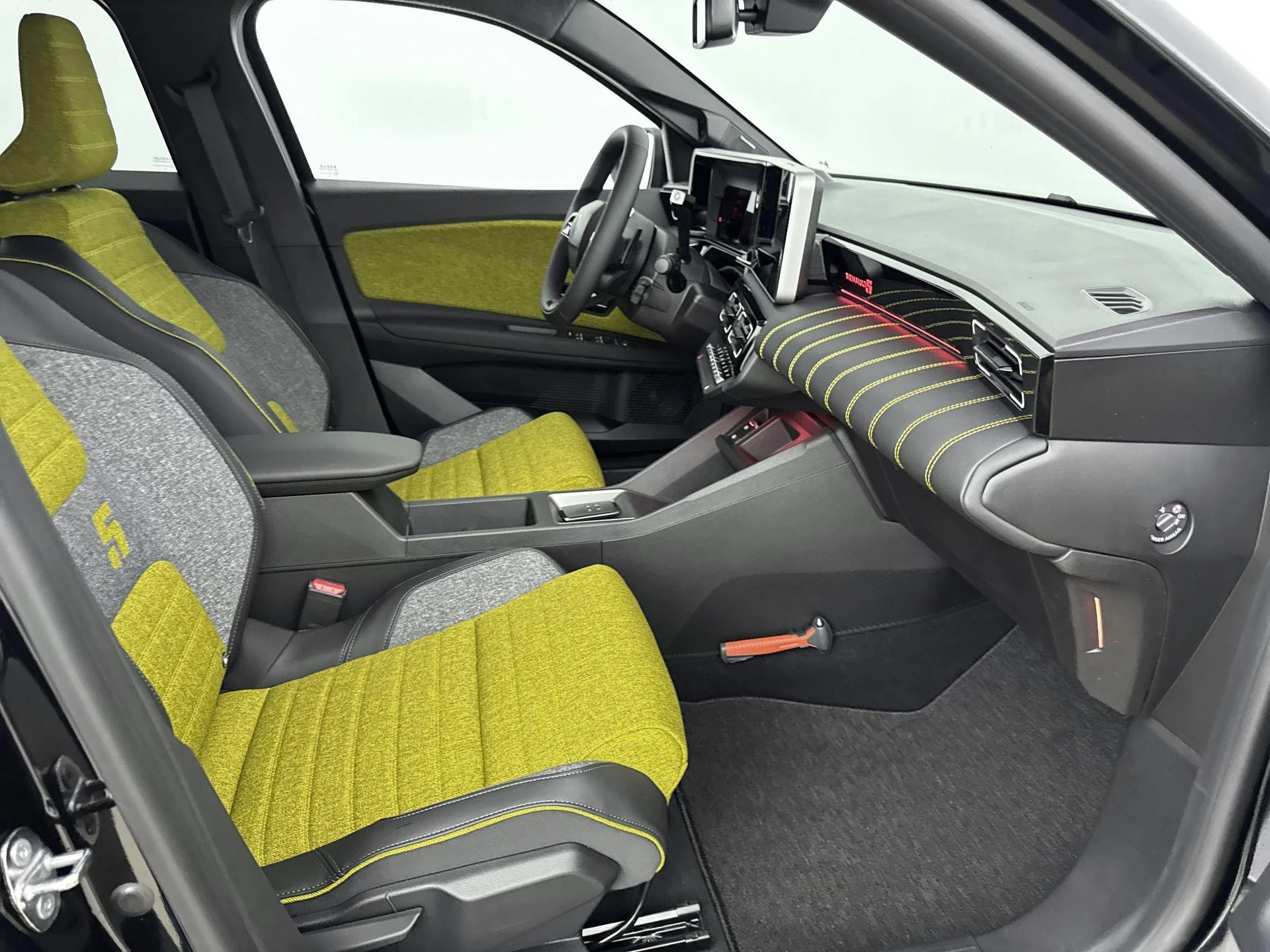 Renault-5-image-26