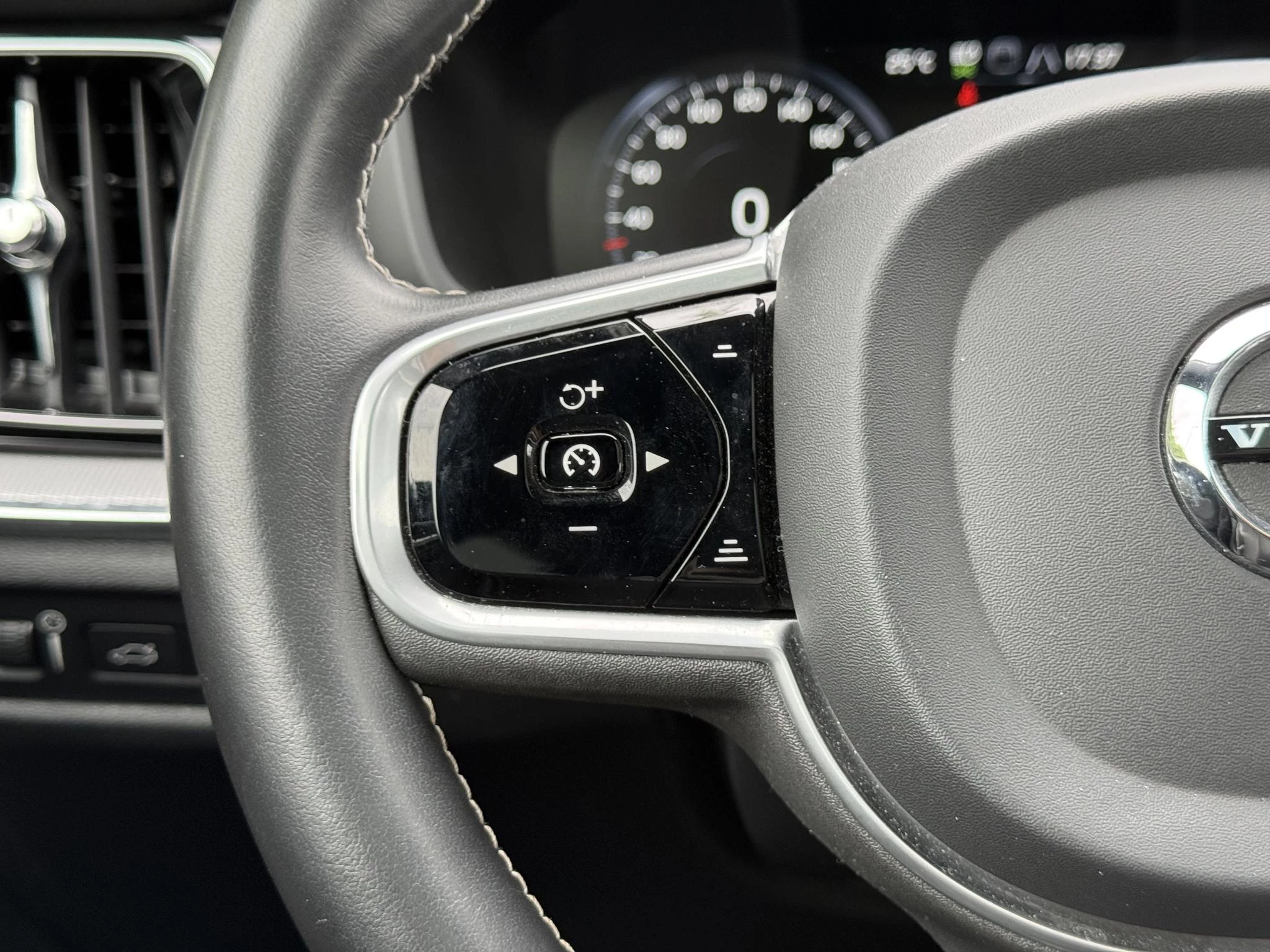 Volvo-V60-image-20