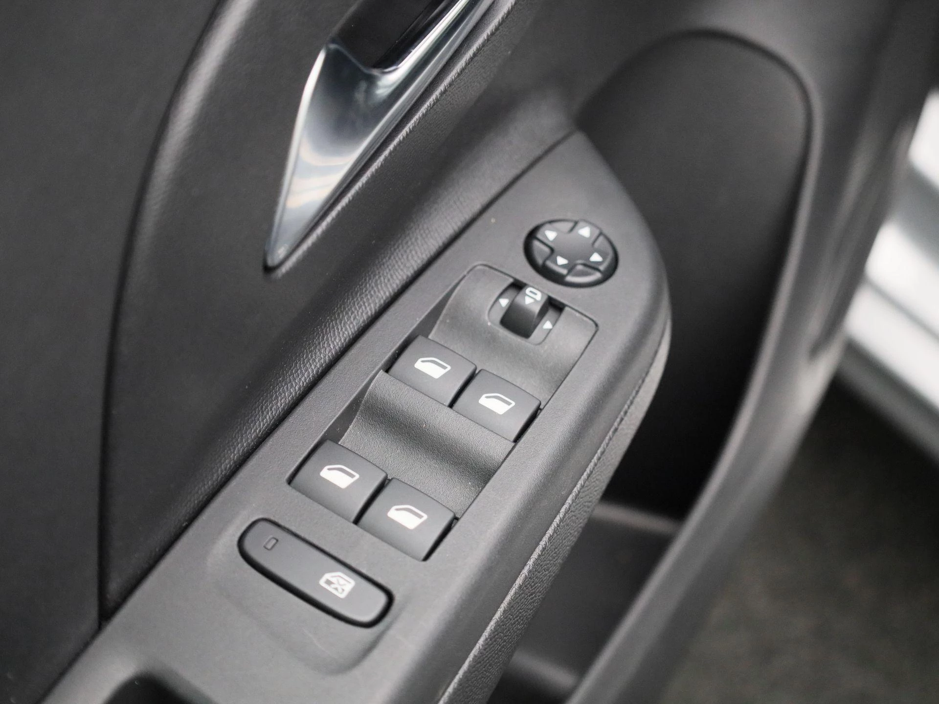 Opel-Corsa-image-25