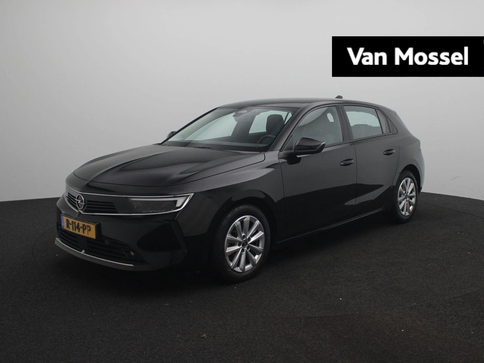 Opel-Astra-image-0