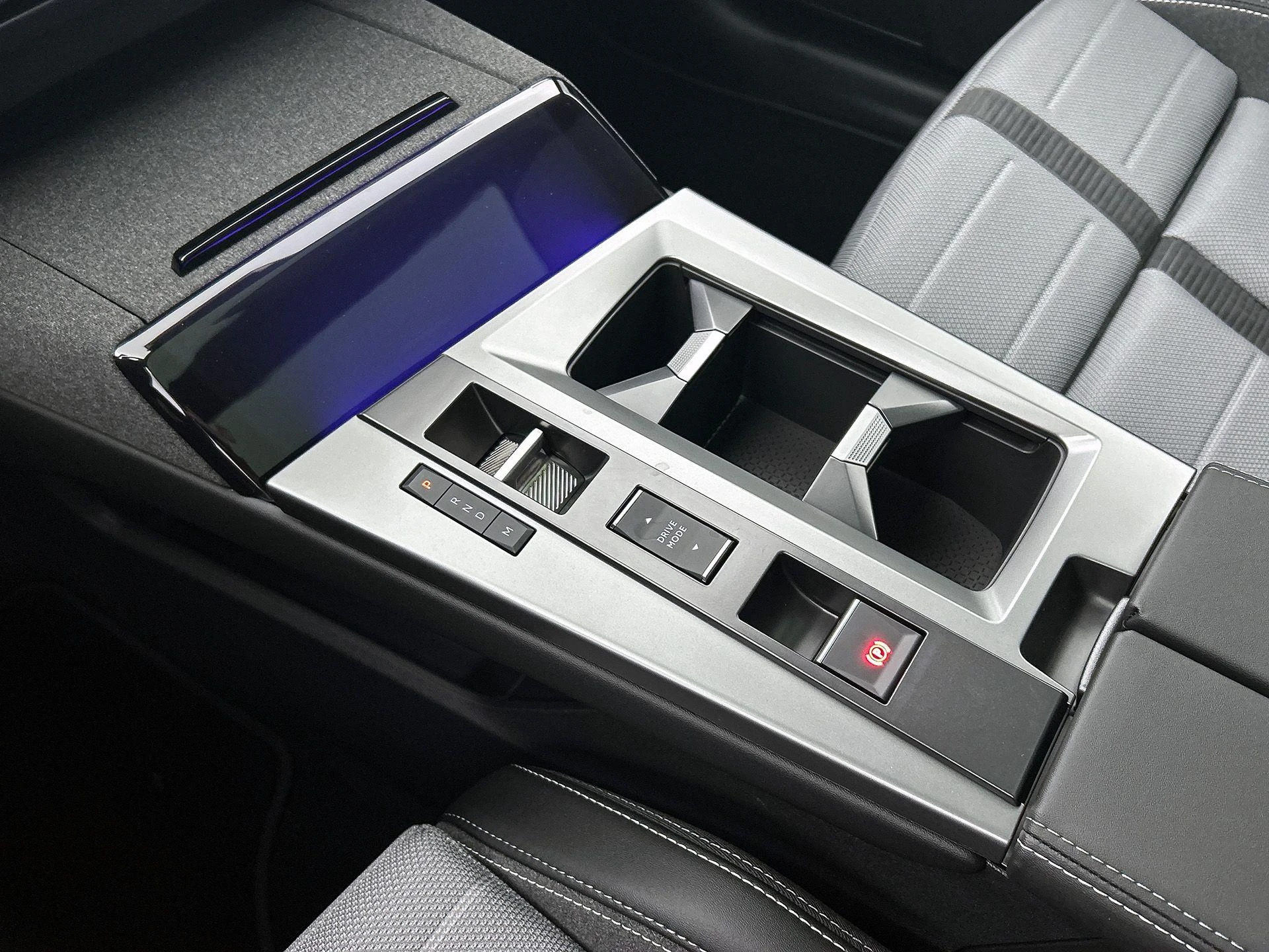Opel-Grandland-image-38