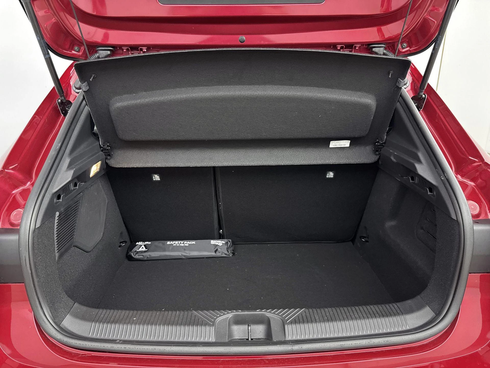 Renault-Clio-image-15