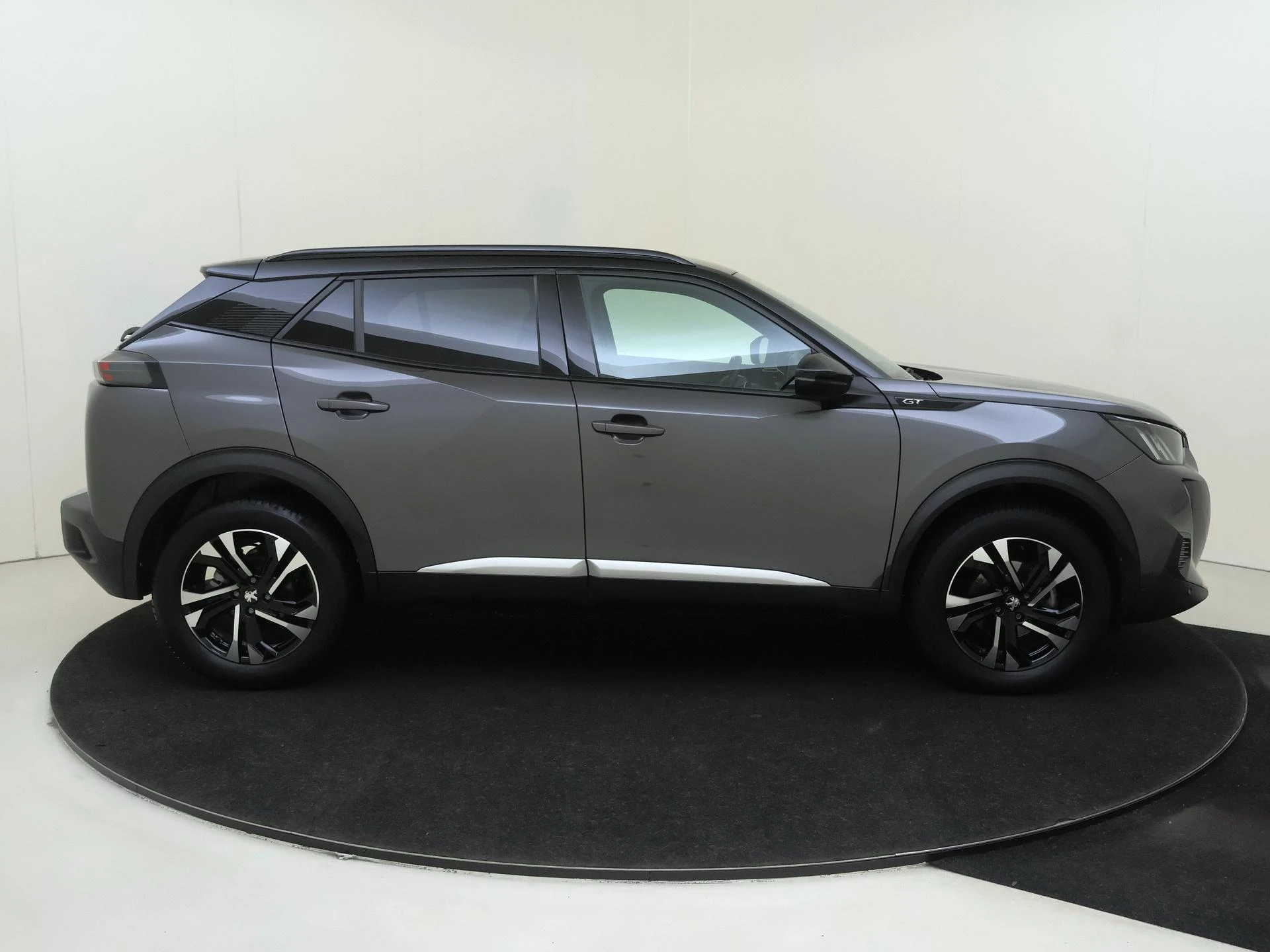 Peugeot 2008 1.2 PureTech GT