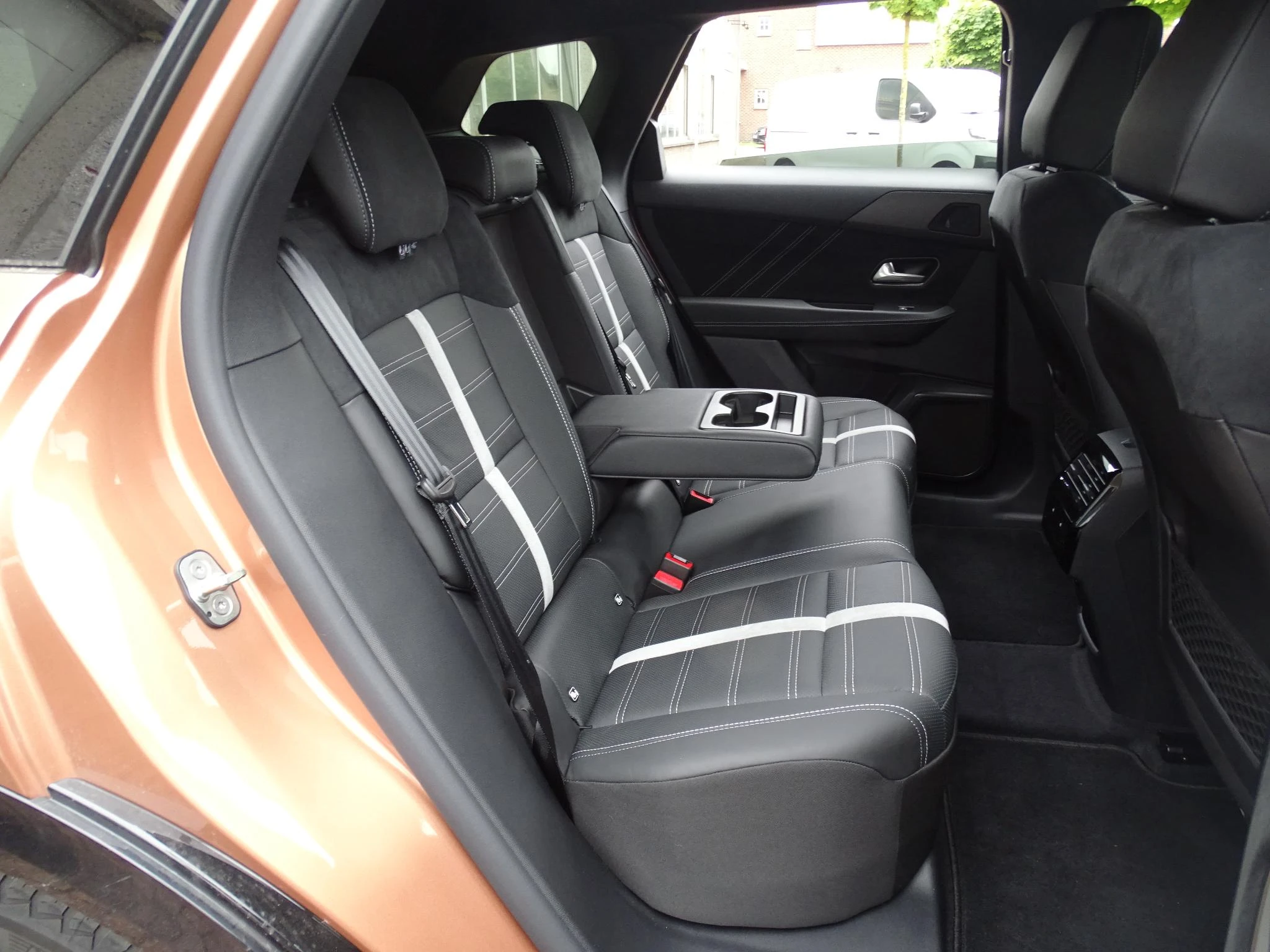 Opel-Grandland-image-19