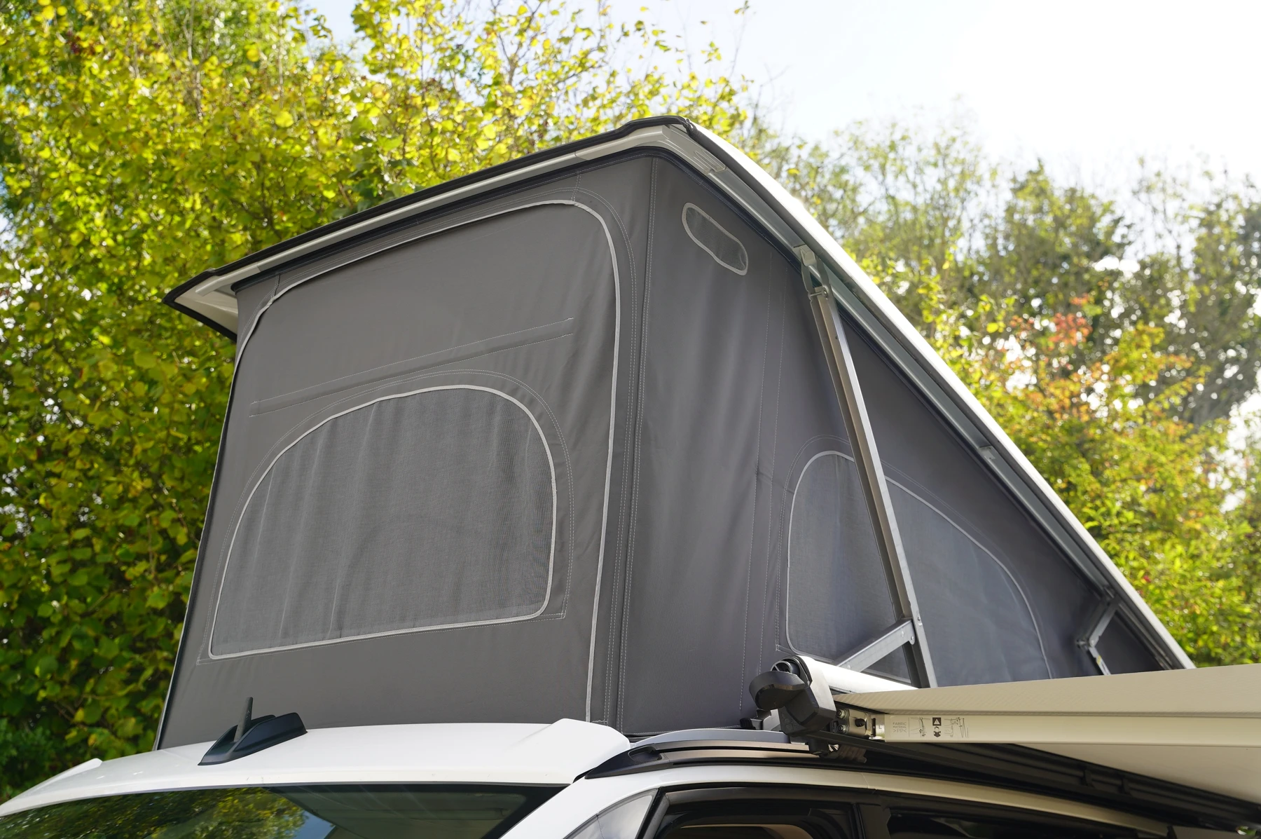 Volkswagen-California-image-44