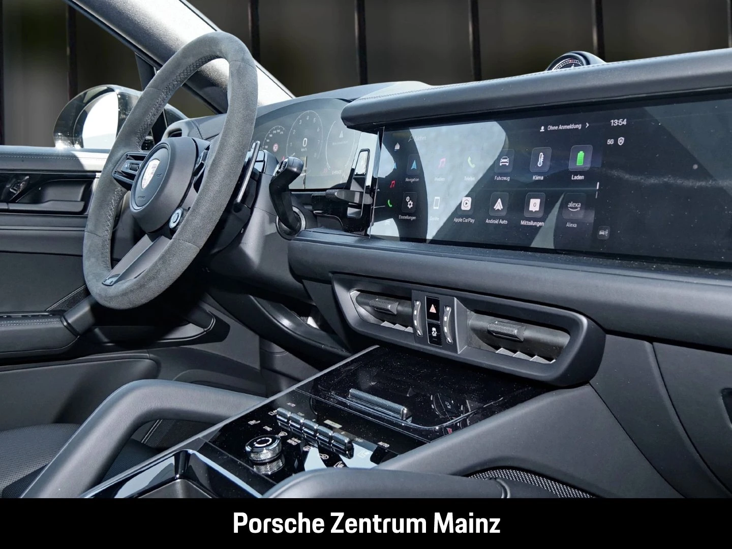 Porsche-Cayenne-image-3