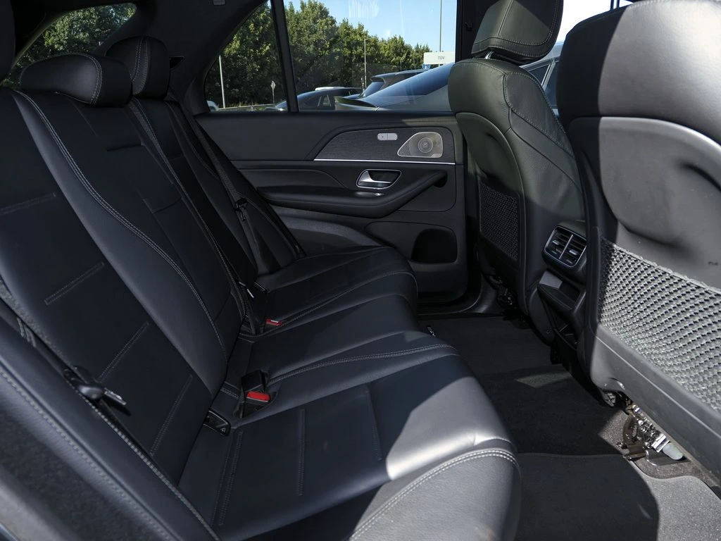 Mercedes-Benz-GLE 350 de-image-12