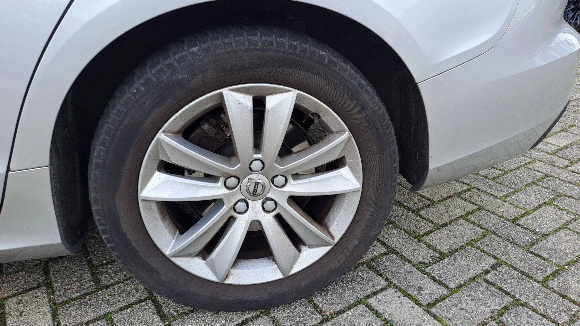 Volvo-V60-image-17