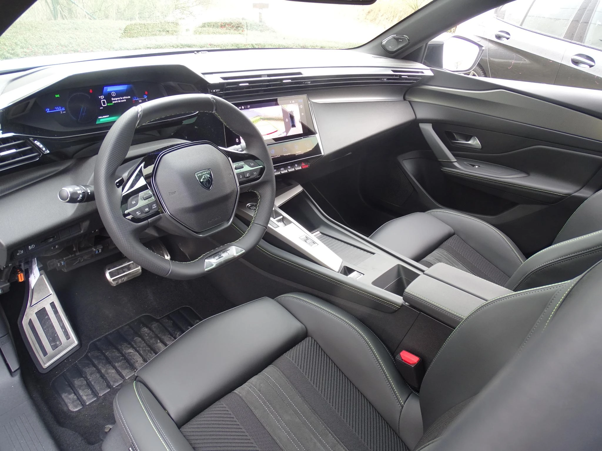 Peugeot-408-image-12