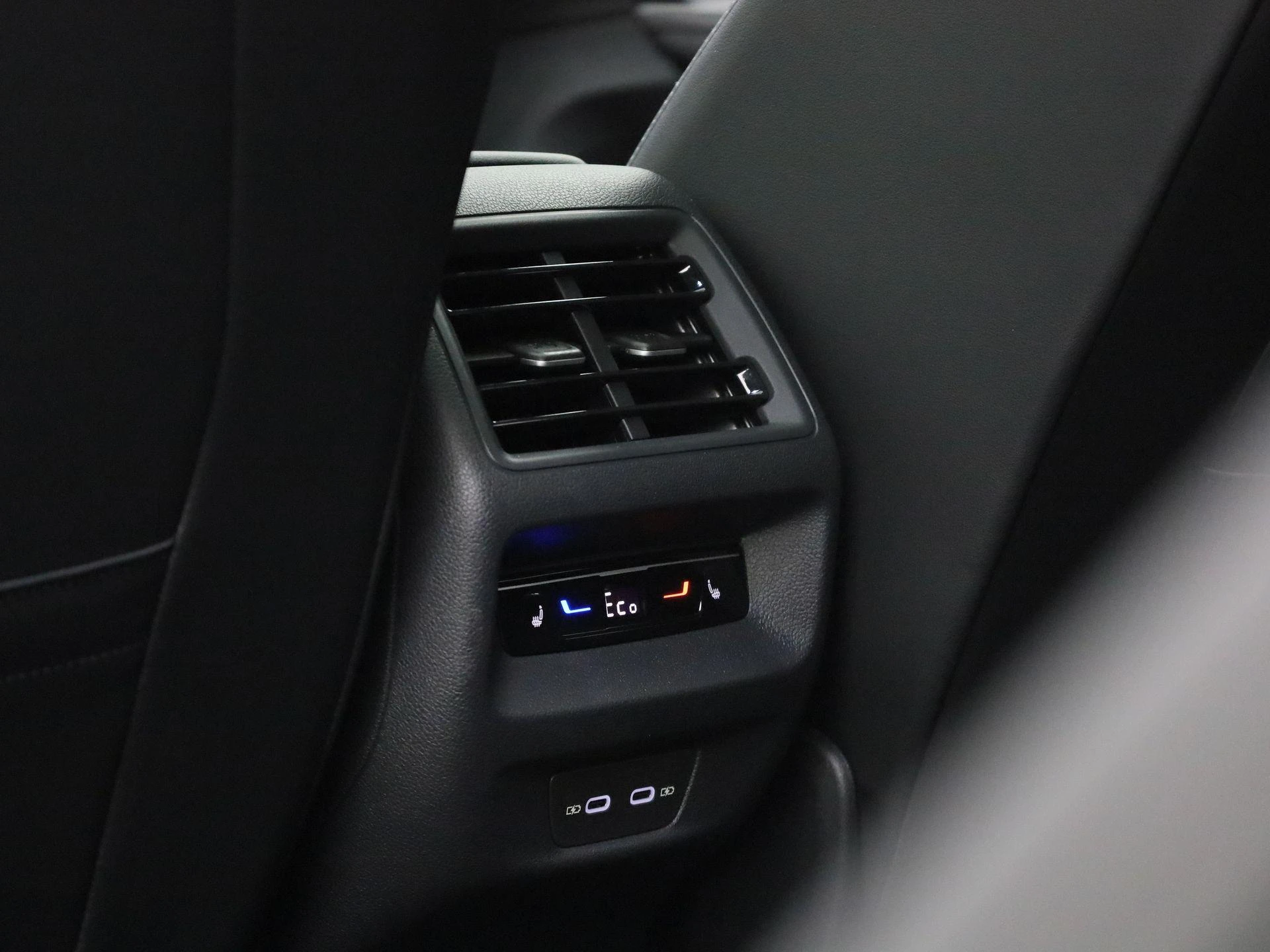 Volkswagen Tiguan 1.5 eHybrid R-Line Edition 272 PK
