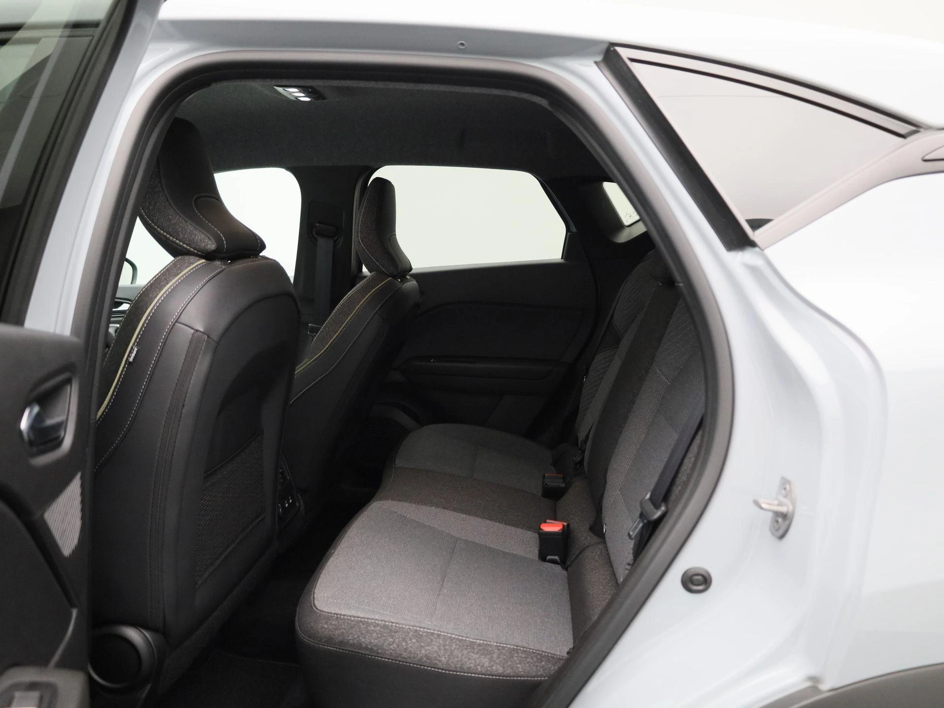 Renault-Captur-image-10