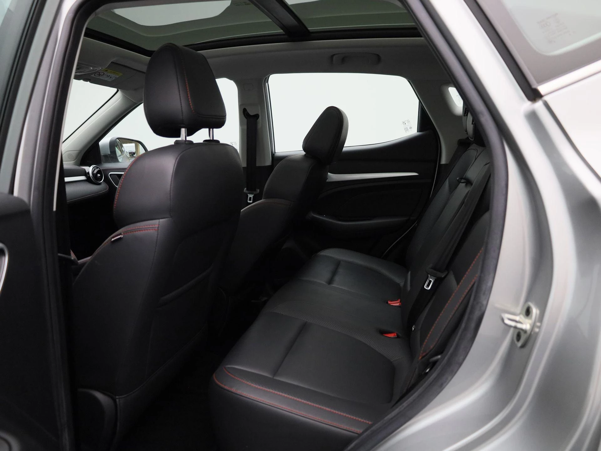 MG-ZS EV-image-9