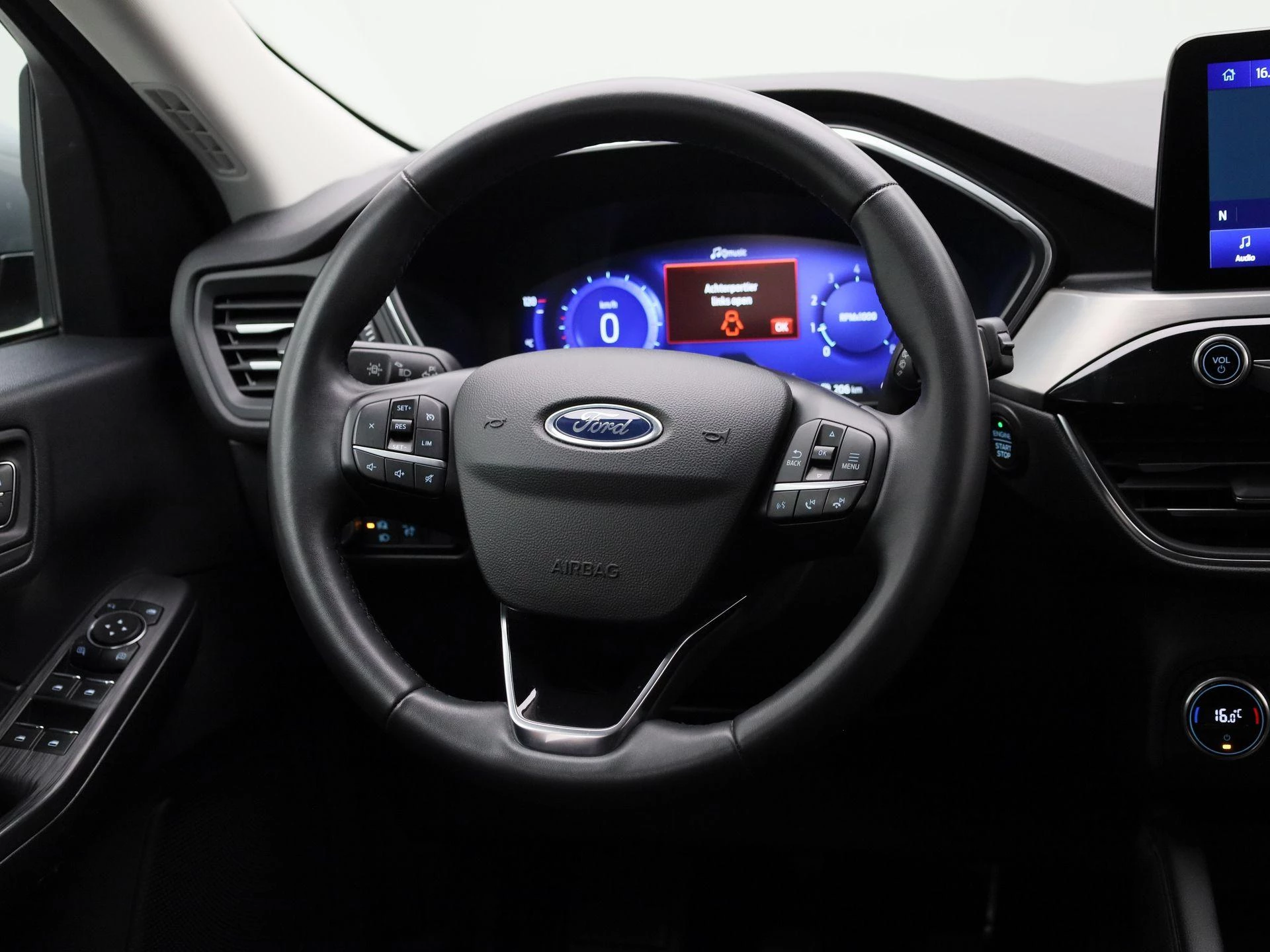Ford-Kuga-image-10
