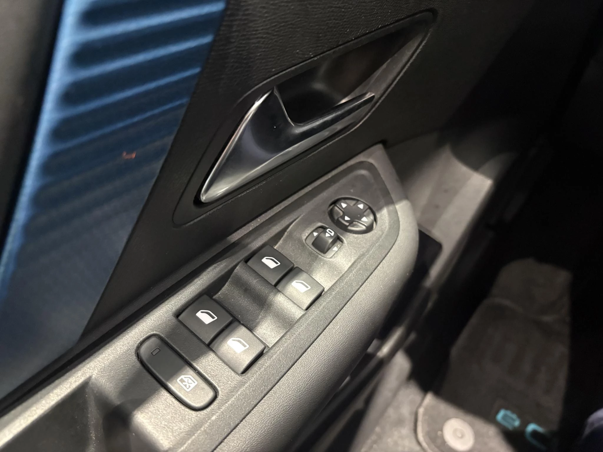 Citroën-ë-C4-image-15