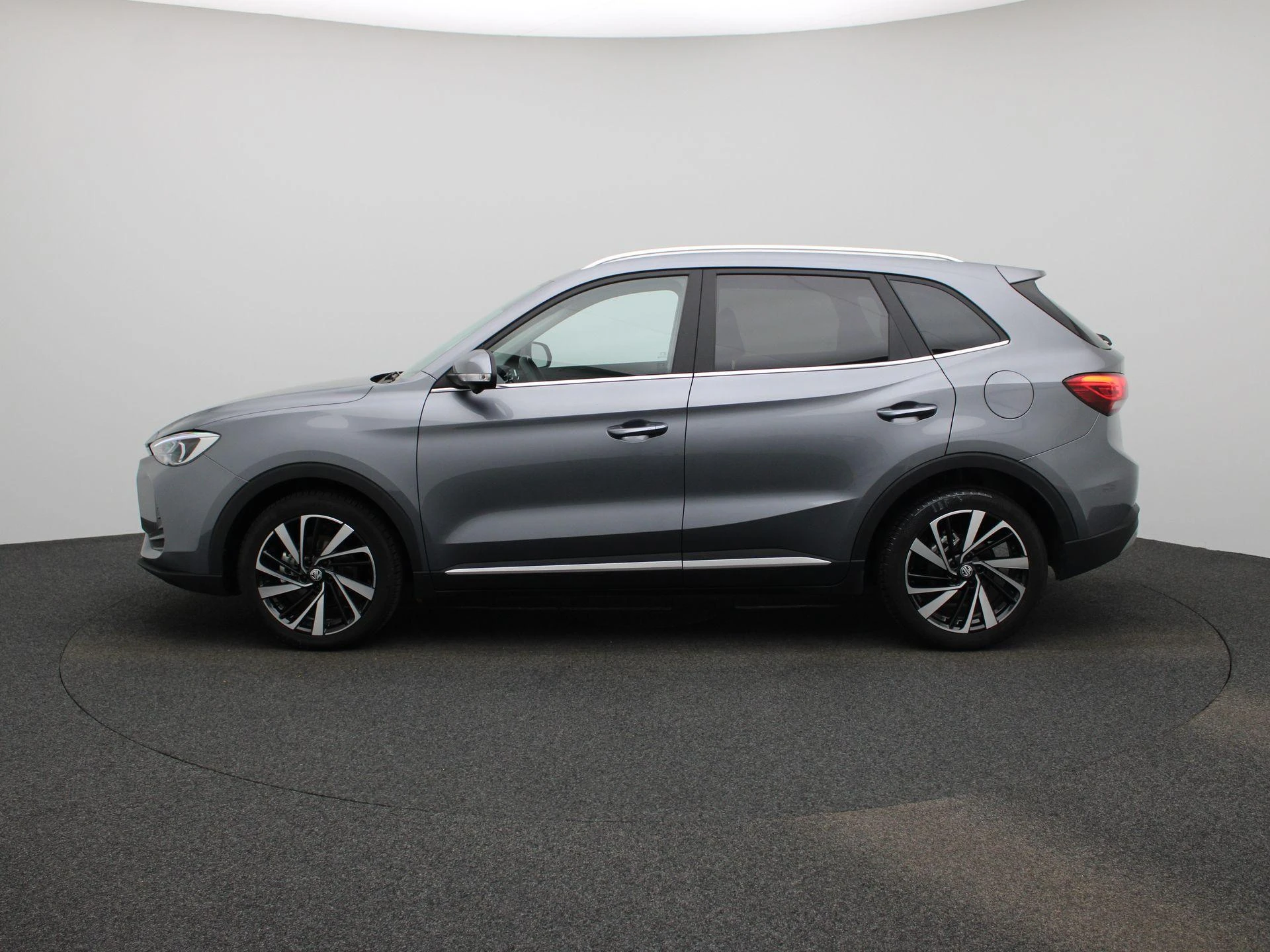 MG-ZS-image-3