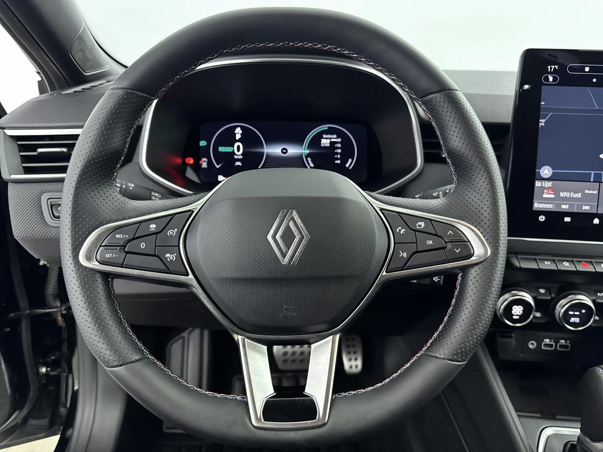 Renault-Clio-image-19