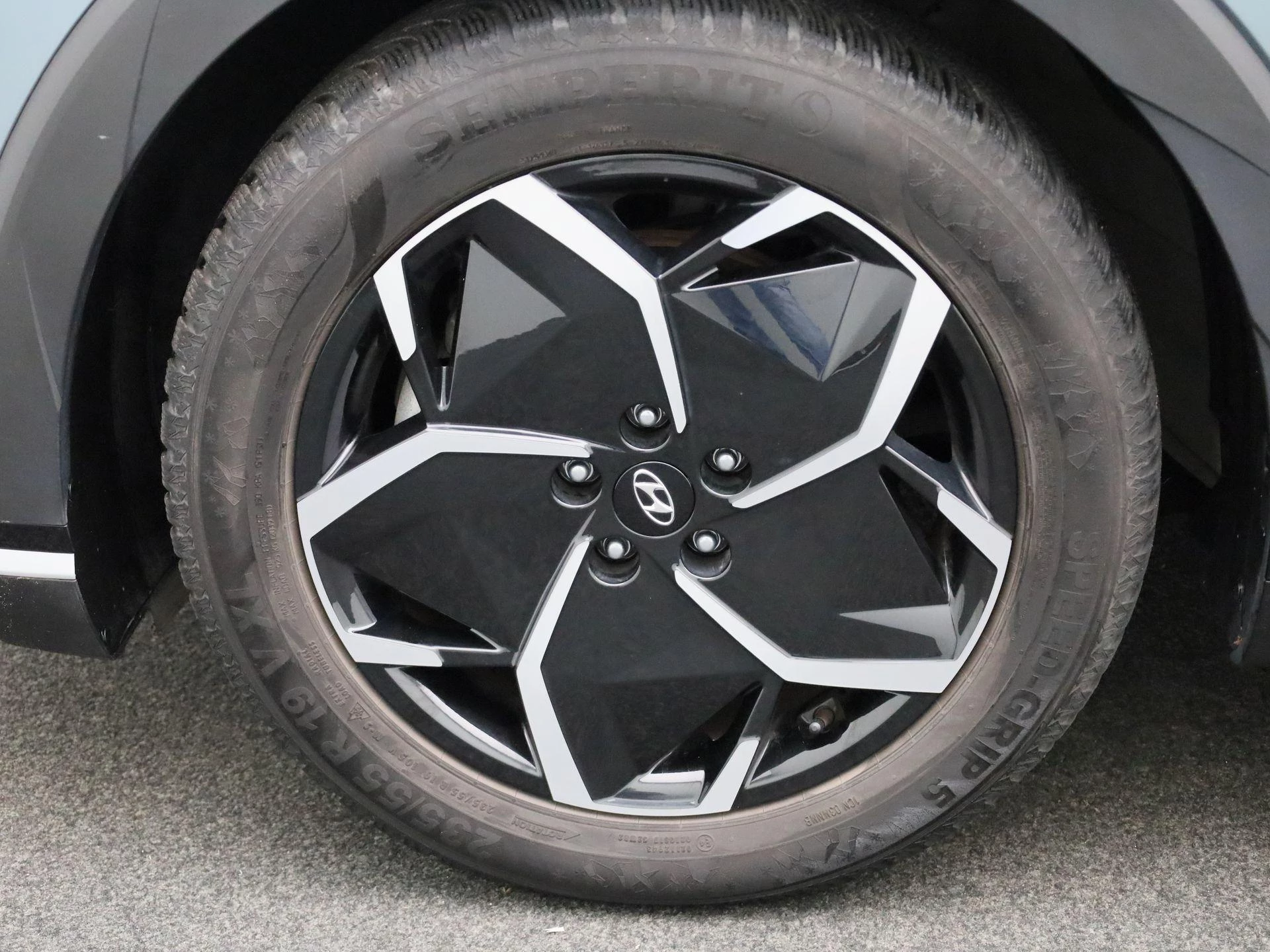 Hyundai IONIQ 5 77.4kWh Core