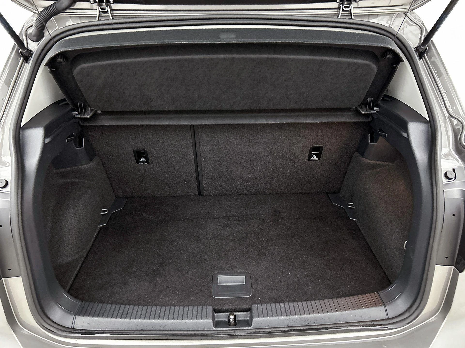 Volkswagen-T-Cross-image-21