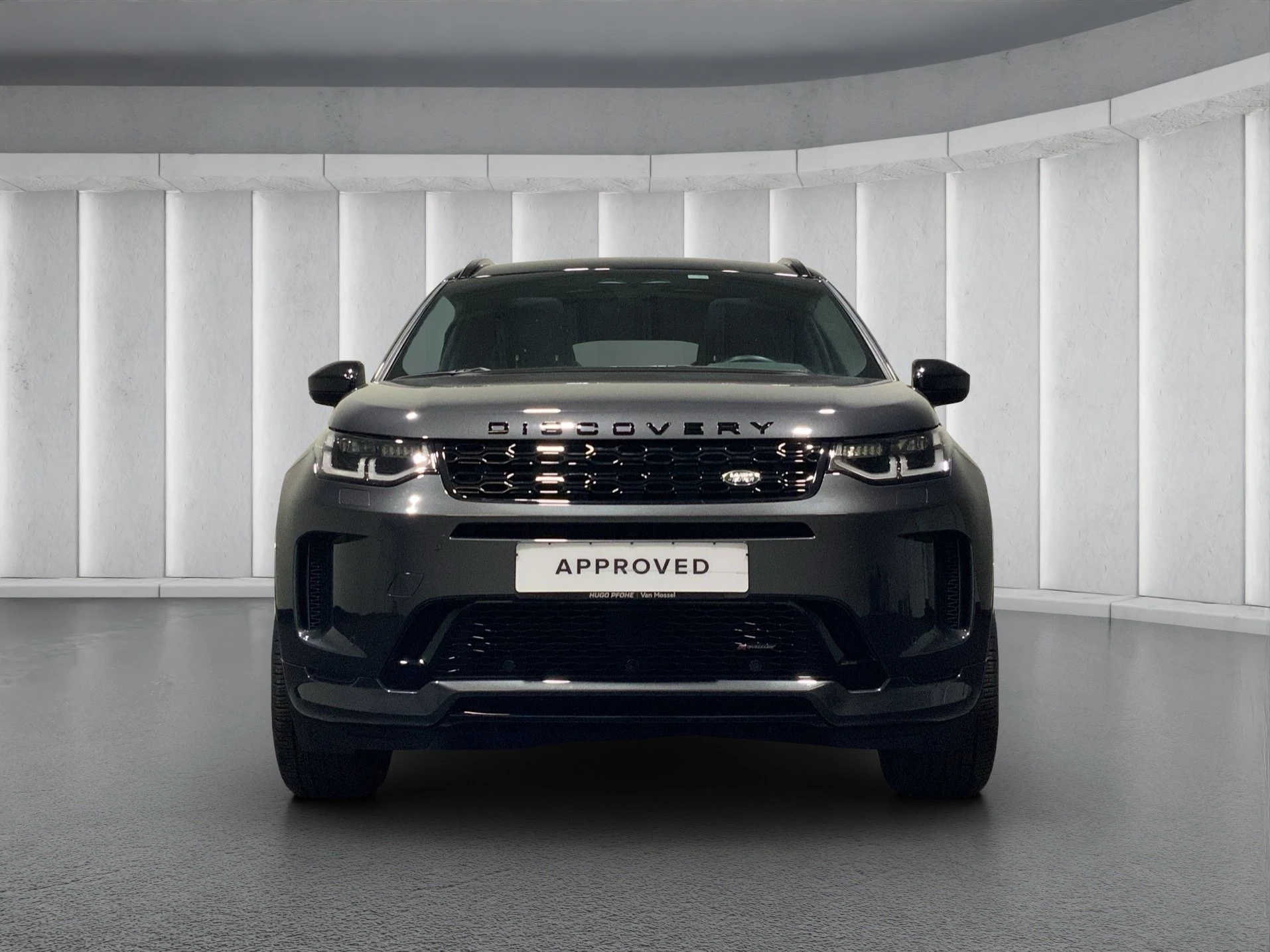 Land Rover-Discovery Sport-image-3
