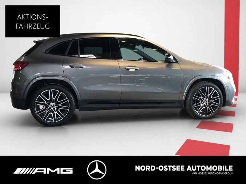 Mercedes-Benz GLA 200 AMG NIGHT PANO AHK DISTRONIC 20-ZOLL AMG LineC118 GLA 200 AMG NIGHT PANO AHK DISTRONIC 20-ZOLL AMG Line
