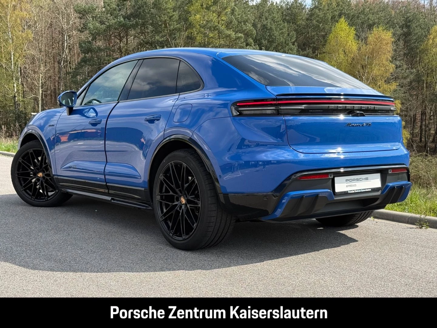 Porsche Macan GTS HA-Lenkung Head-Up Surround-View BOSE gts
