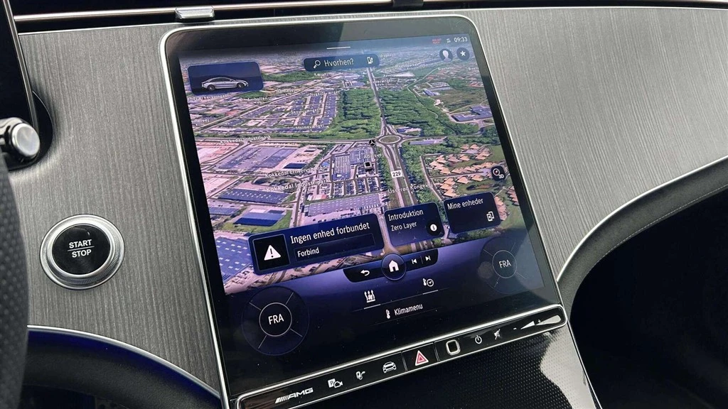 Mercedes-Benz-EQE-image-15