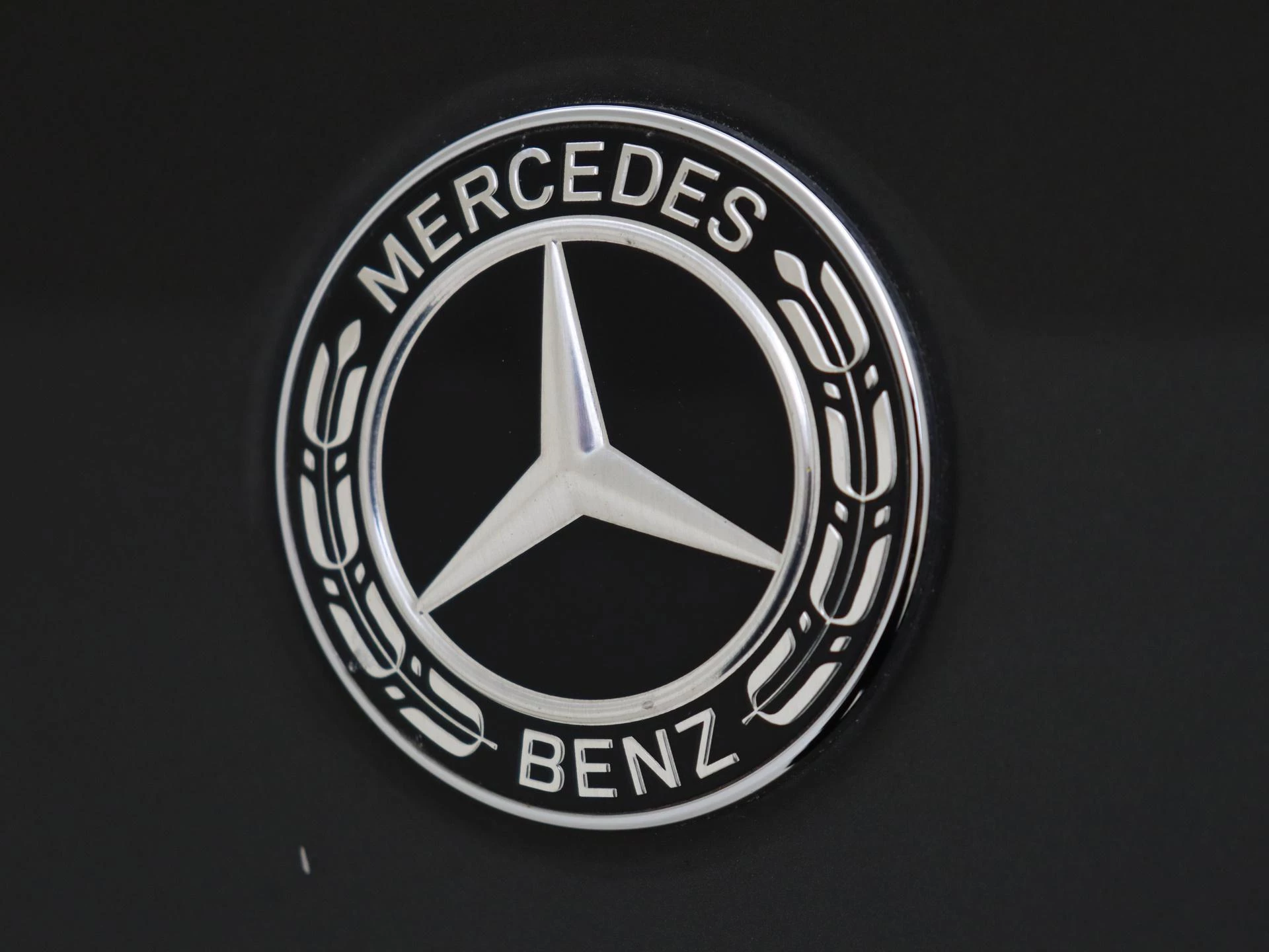 Mercedes-Benz-GLC-image-29