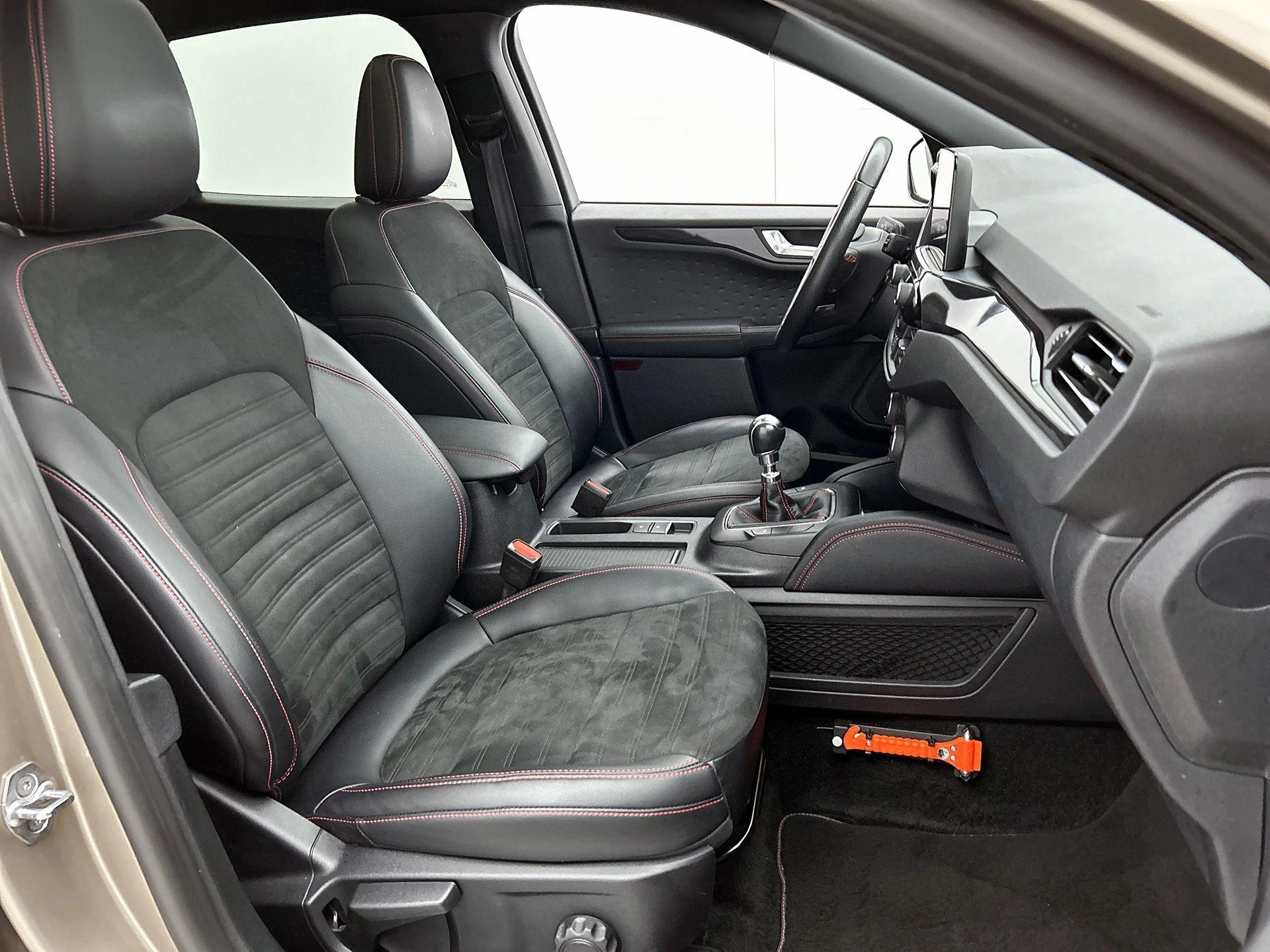Ford-Kuga-image-46